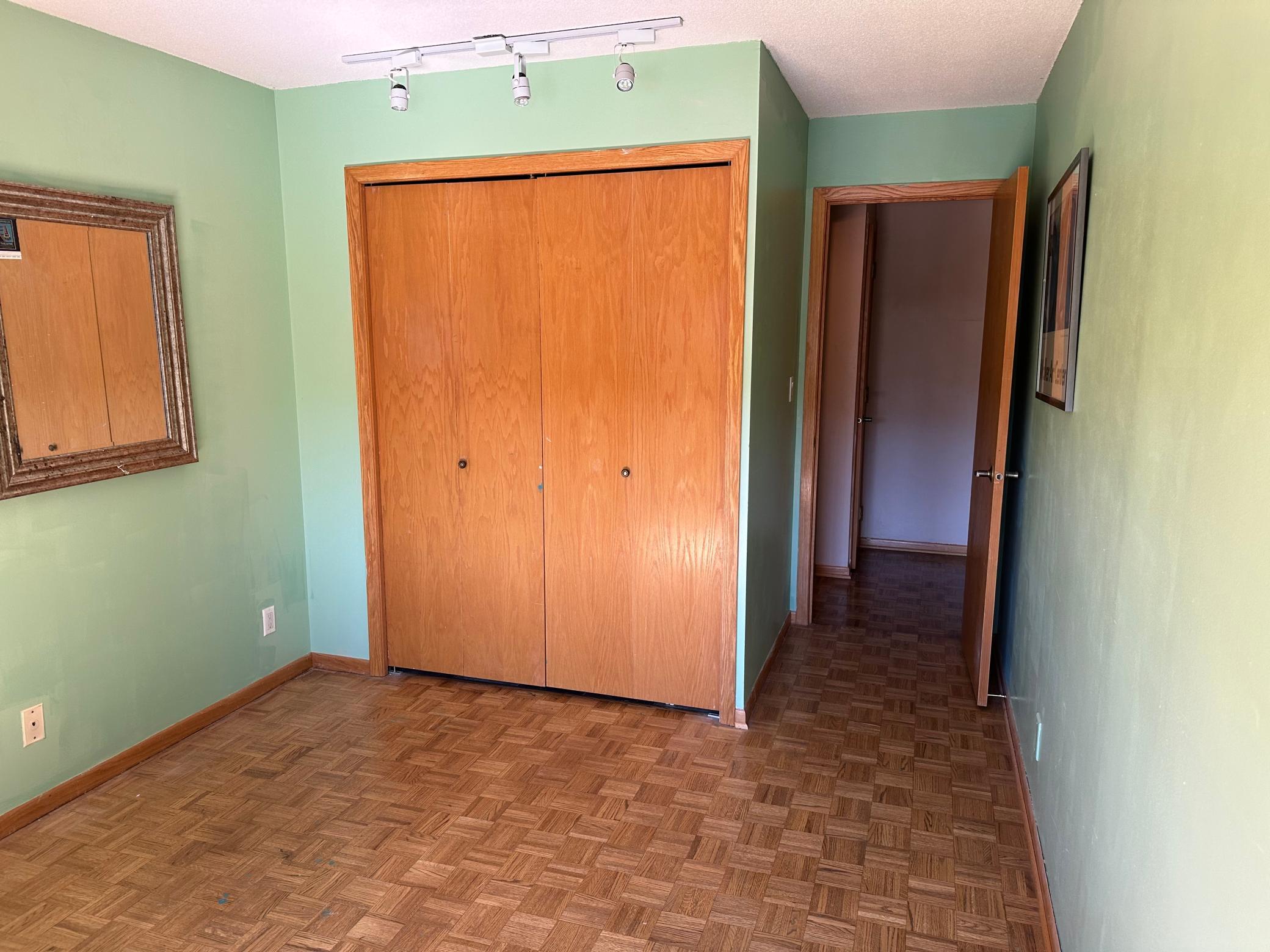 View of Residential at 410 Groveland Avenue #305, Minneapolis MN 55403, Minneapolis (14 of 32) - Mike Wilen | Minnesota Team Real Estate