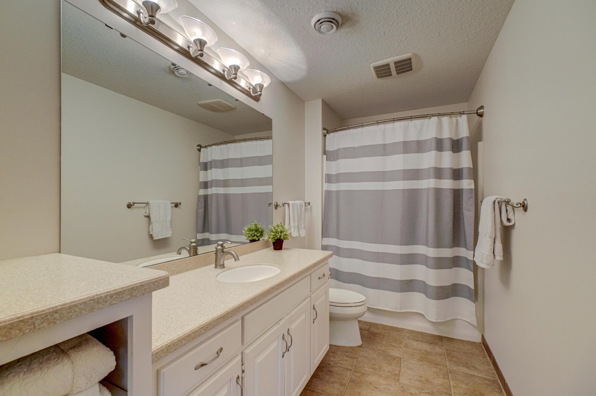 View of Residential at 5256 Oxford Street, Shoreview MN 55126, Shoreview (27 of 48) - Mike Wilen | Minnesota Team Real Estate