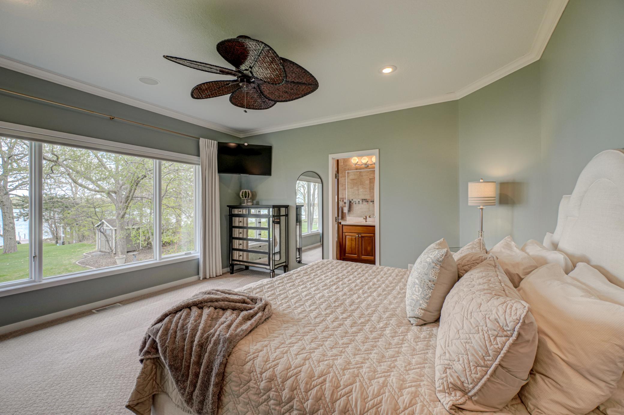 View of Residential at 5256 Oxford Street, Shoreview MN 55126, Shoreview (22 of 48) - Mike Wilen | Minnesota Team Real Estate