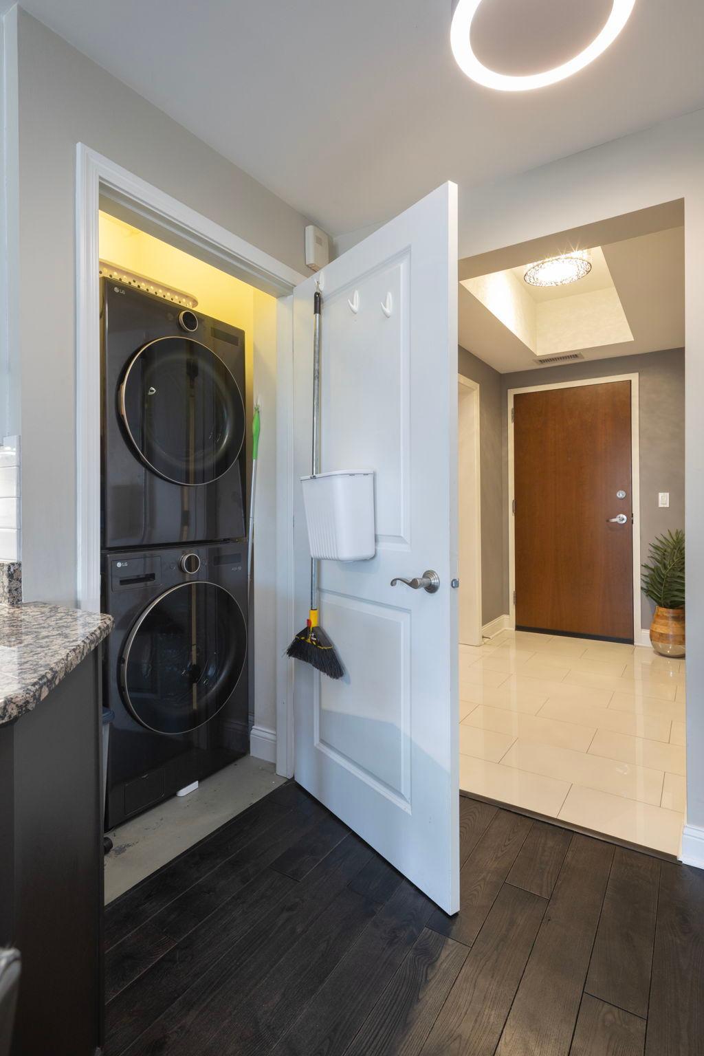 View of Residential at 100 3rd Avenue #607, Minneapolis MN 55401, Minneapolis (21 of 46) - Mike Wilen | Minnesota Team Real Estate