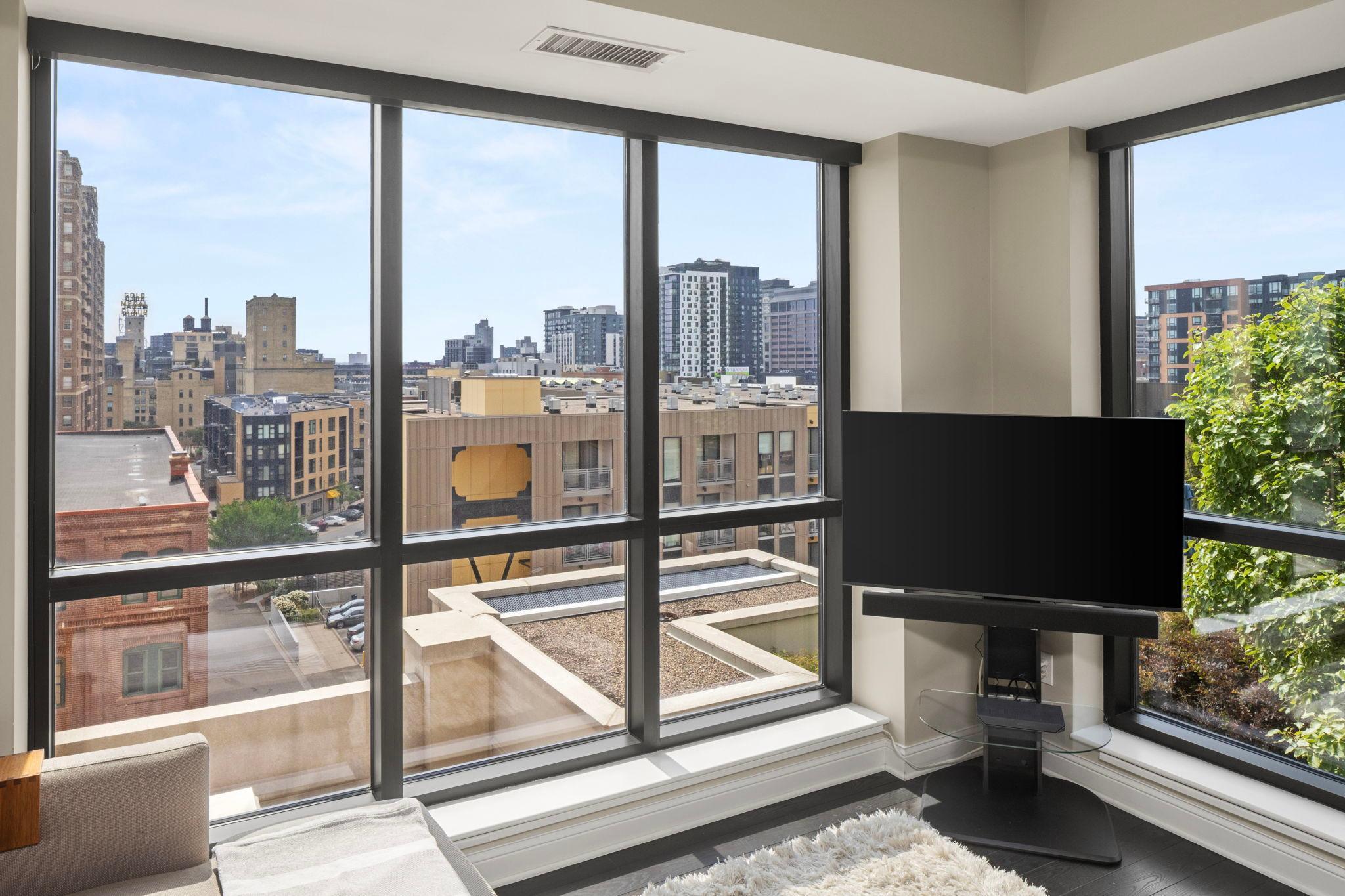 View of Residential at 100 3rd Avenue #607, Minneapolis MN 55401, Minneapolis (3 of 46) - Mike Wilen | Minnesota Team Real Estate