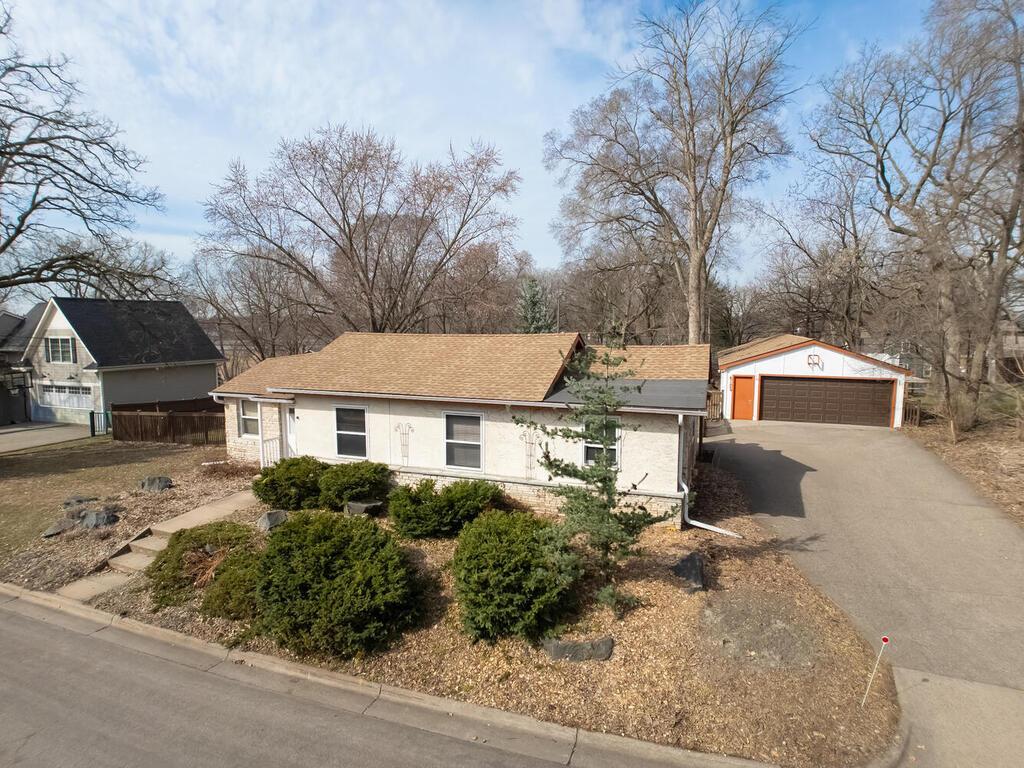 View of Residential at 4152 Brunswick Avenue, Saint Louis Park MN 55416, Saint Louis Park (3 of 19) - Mike Wilen | Minnesota Team Real Estate