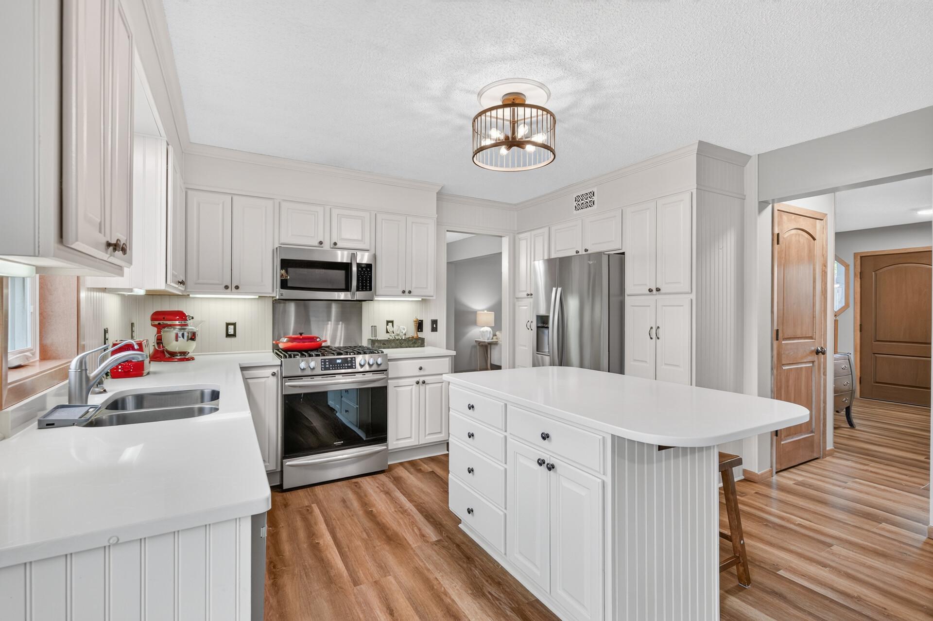 View of Residential at 17071 Georgetown Court, Rosemount MN 55068, Rosemount (13 of 36) - Mike Wilen | Minnesota Team Real Estate