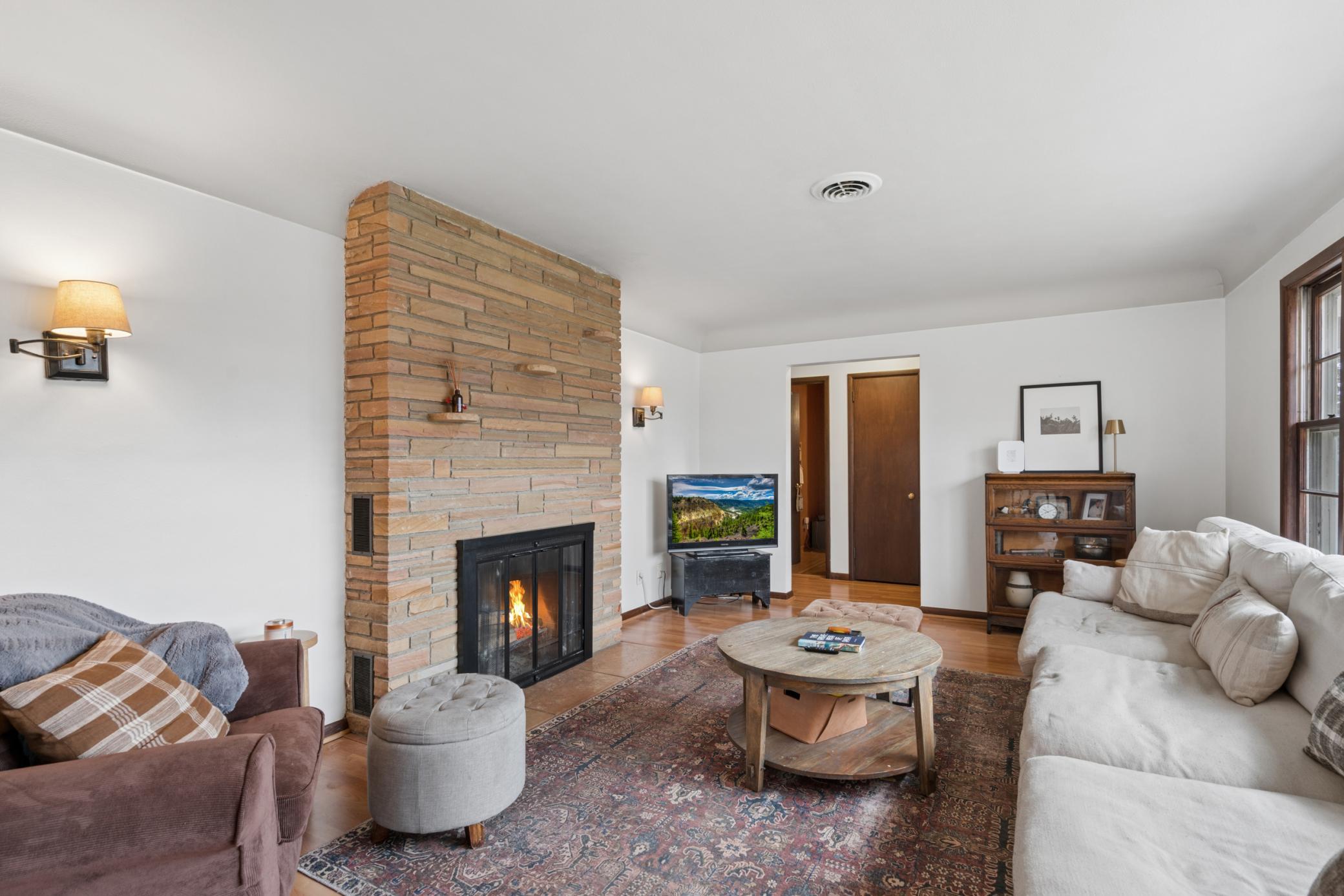 View of Residential at 2820 Washta Bay Road, Chanhassen MN 55331, Chanhassen (6 of 56) - Mike Wilen | Minnesota Team Real Estate