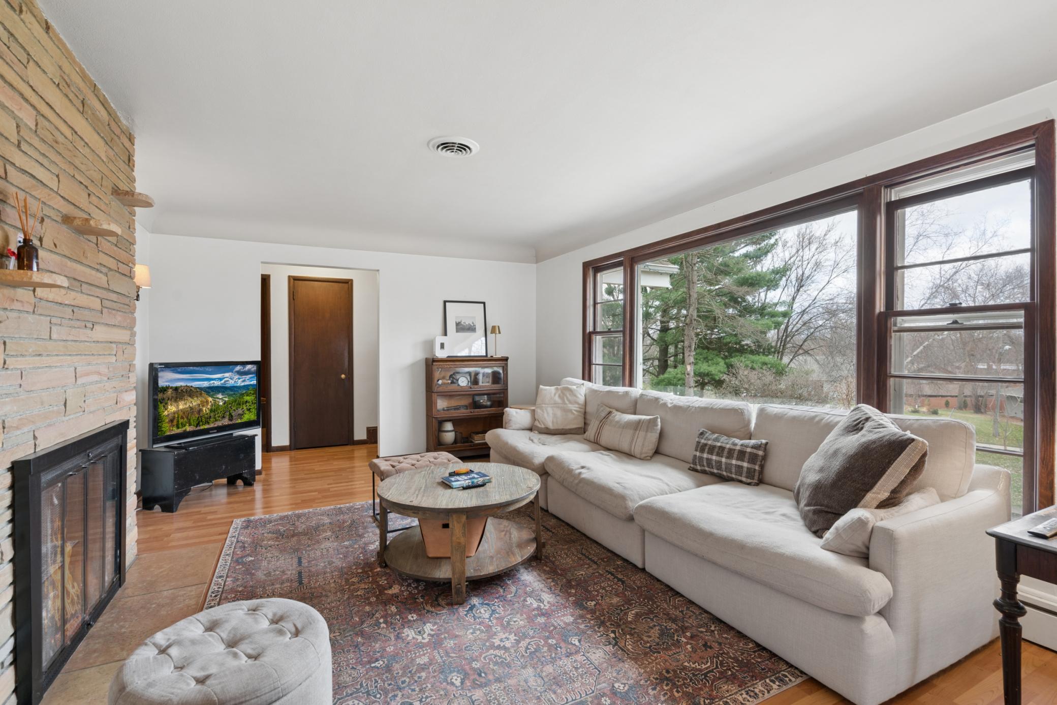 View of Residential at 2820 Washta Bay Road, Chanhassen MN 55331, Chanhassen (7 of 56) - Mike Wilen | Minnesota Team Real Estate