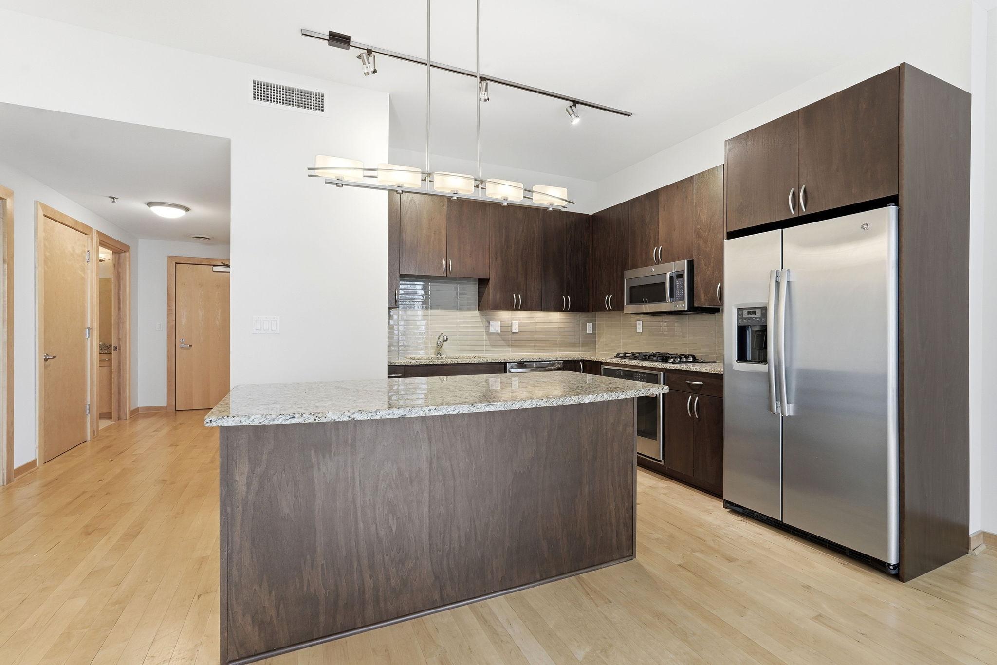 View of Residential at 1120 2nd Street #604, Minneapolis MN 55415, Minneapolis (19 of 52) - Mike Wilen | Minnesota Team Real Estate