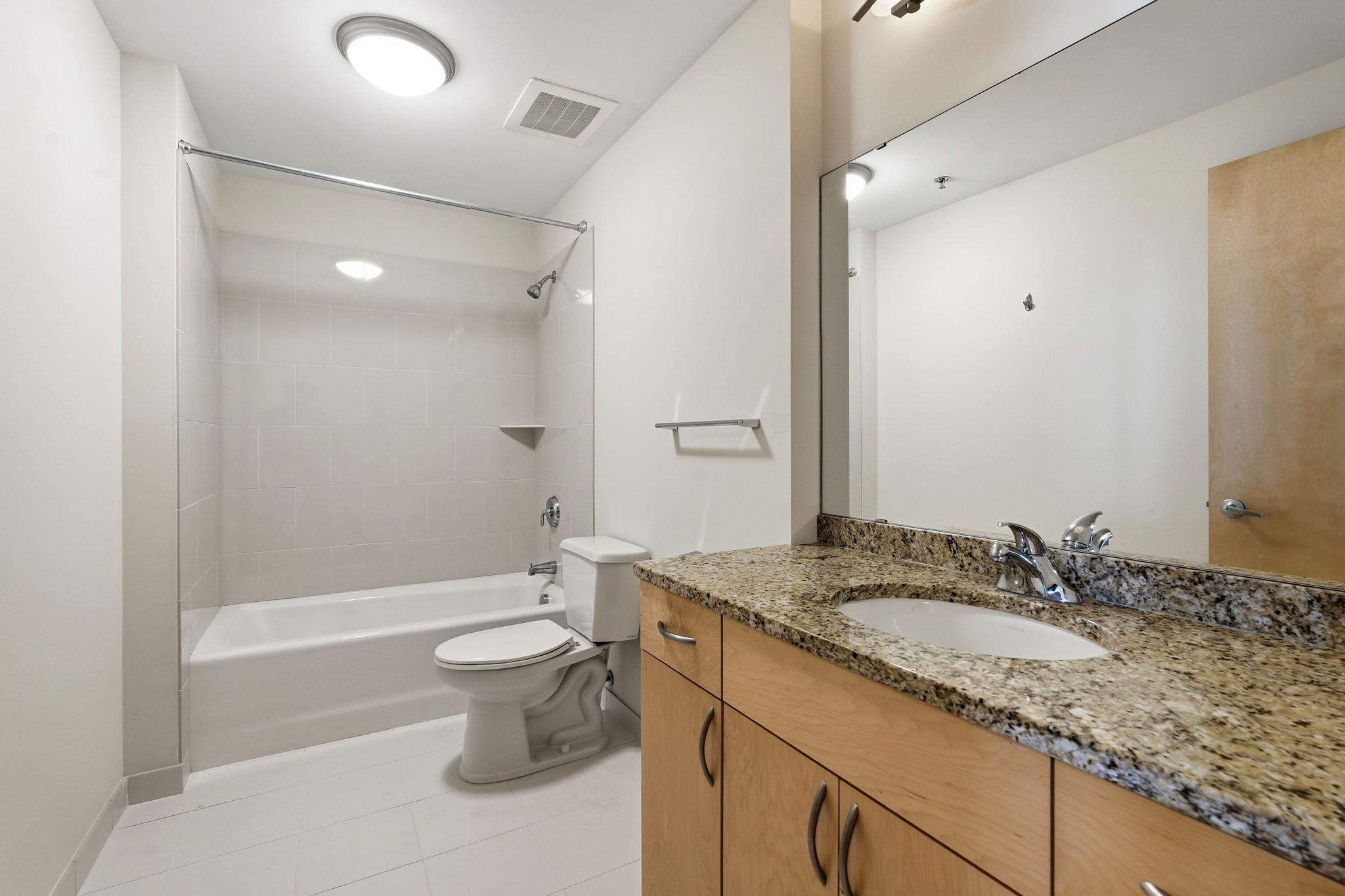 View of Residential at 1120 2nd Street #604, Minneapolis MN 55415, Minneapolis (31 of 52) - Mike Wilen | Minnesota Team Real Estate
