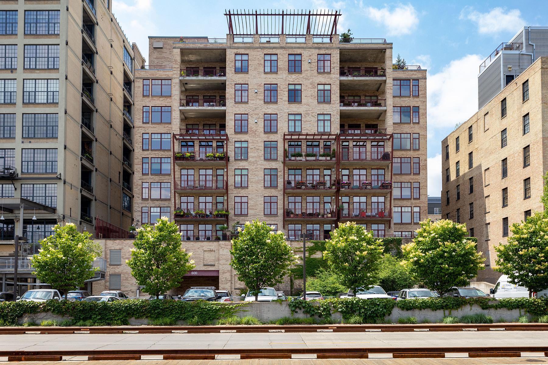 View of Residential at 600 2nd Street #S405, Minneapolis MN 55401, Minneapolis - Mike Wilen | Minnesota Team Real Estate