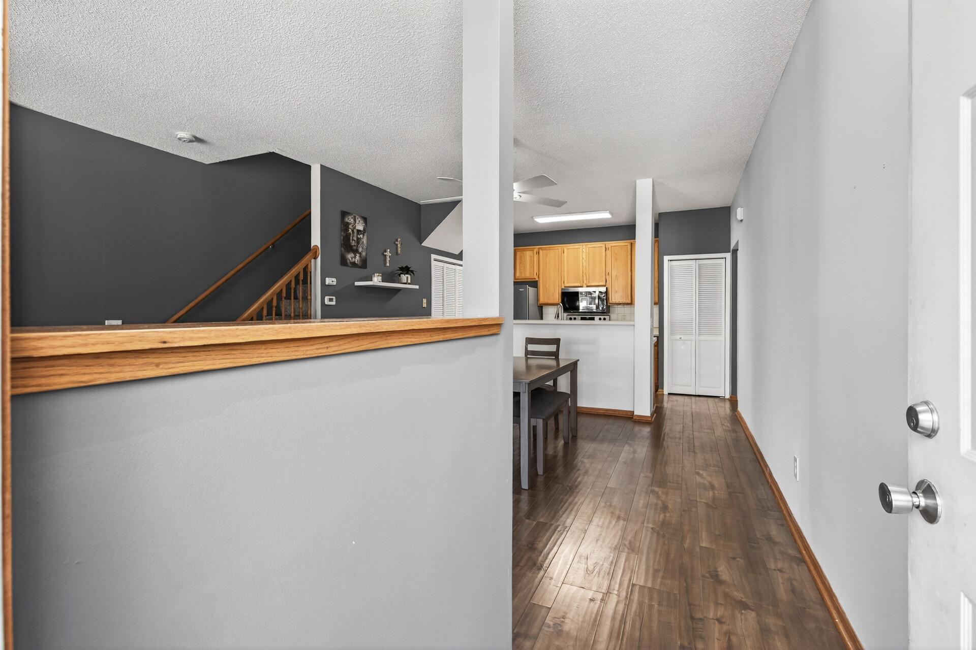 View of Residential at 15610 Garnet Way, Apple Valley MN 55124, Apple Valley (4 of 23) - Mike Wilen | Minnesota Team Real Estate