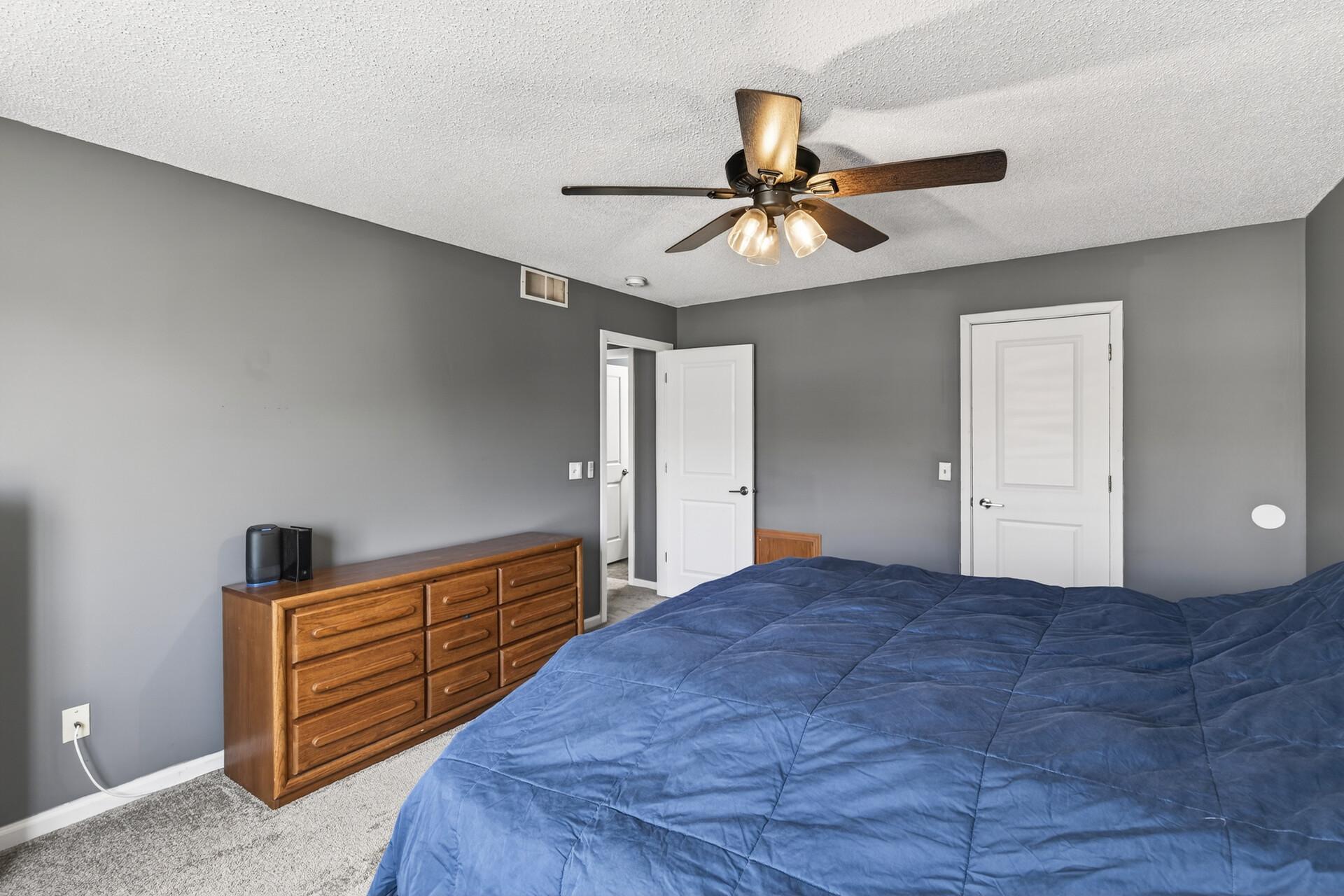 View of Residential at 15610 Garnet Way, Apple Valley MN 55124, Apple Valley (20 of 23) - Mike Wilen | Minnesota Team Real Estate