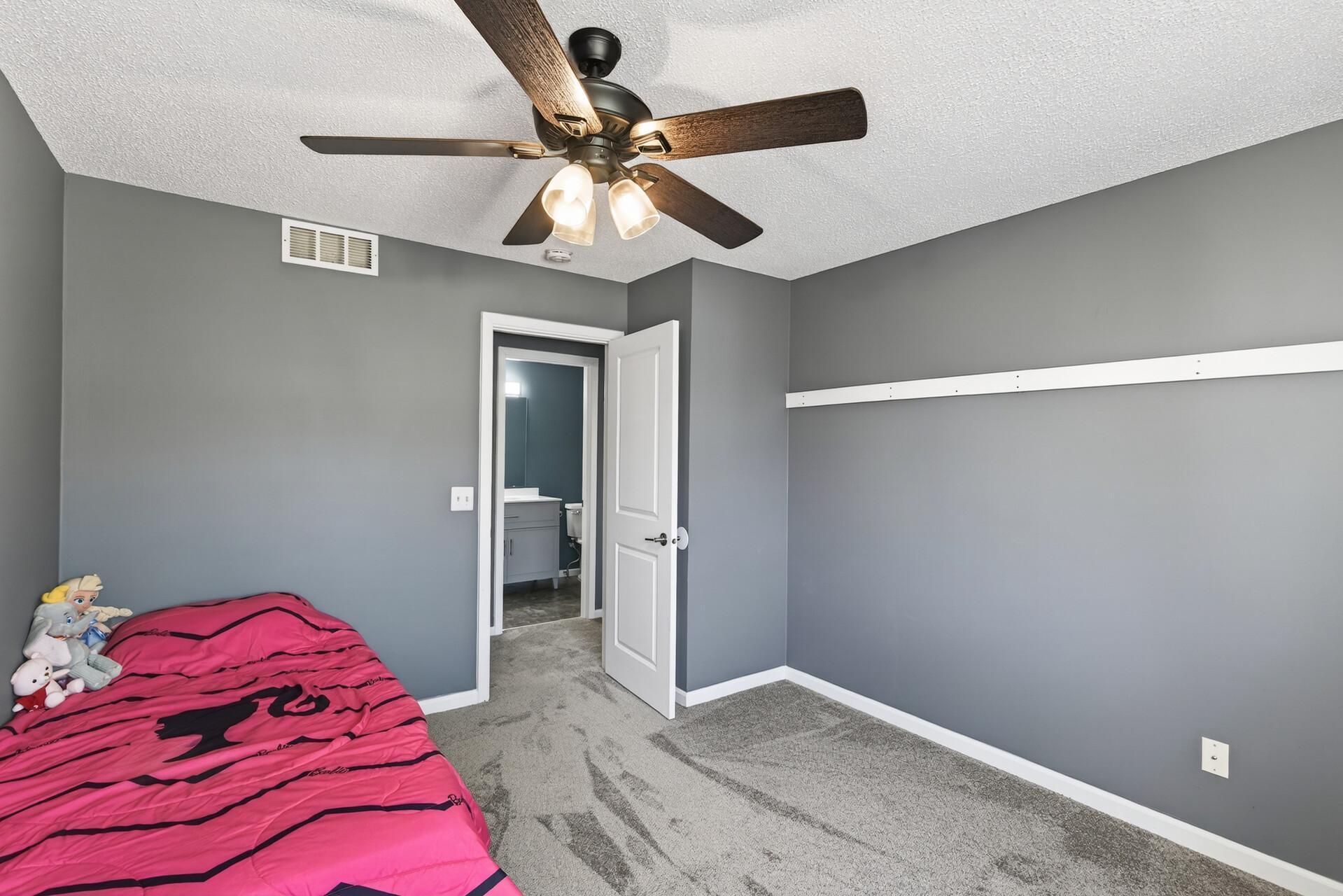 View of Residential at 15610 Garnet Way, Apple Valley MN 55124, Apple Valley (22 of 23) - Mike Wilen | Minnesota Team Real Estate