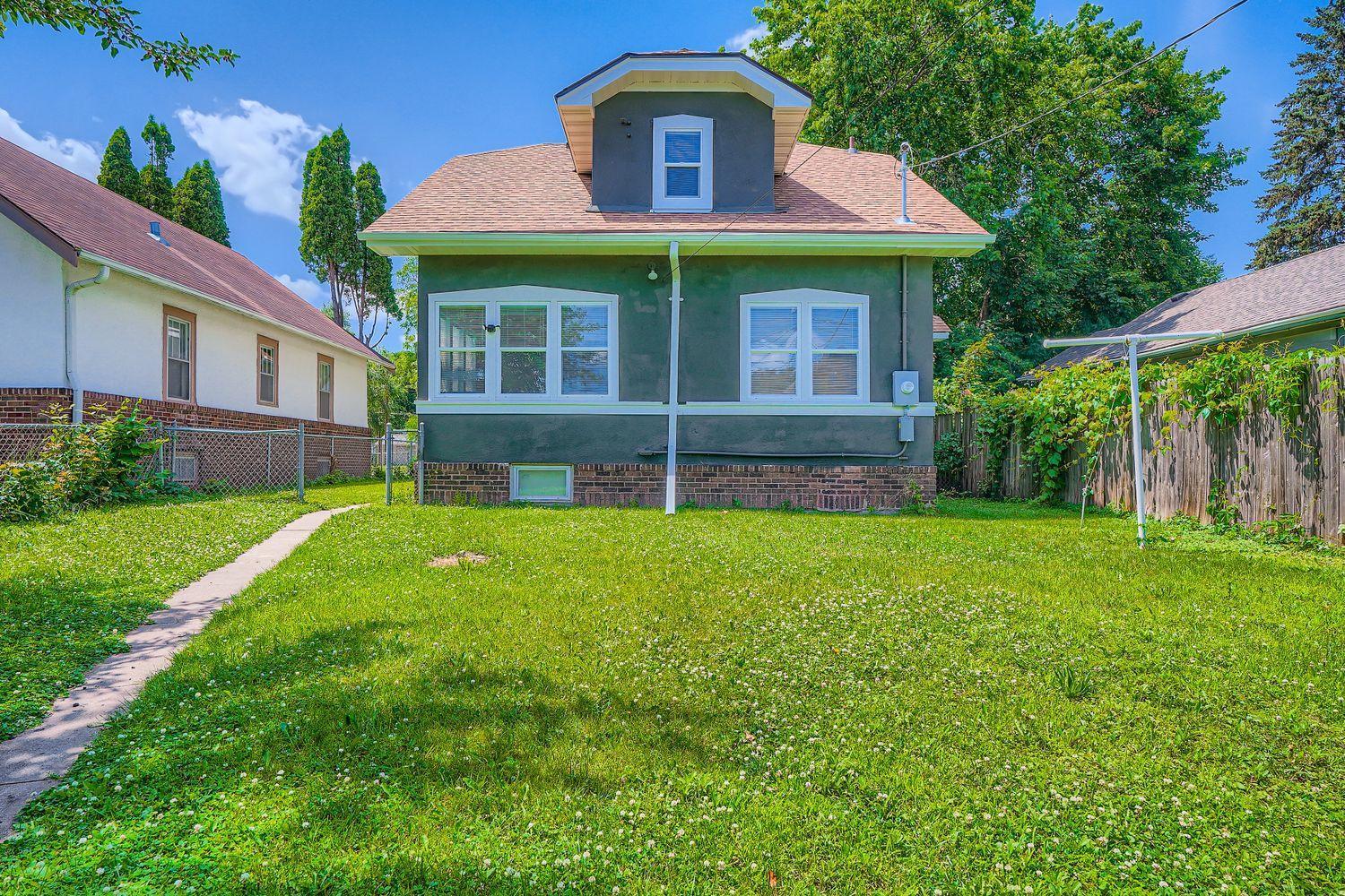 View of Residential at 2810 Penn Avenue, Minneapolis MN 55411, Minneapolis (18 of 18) - Mike Wilen | Minnesota Team Real Estate