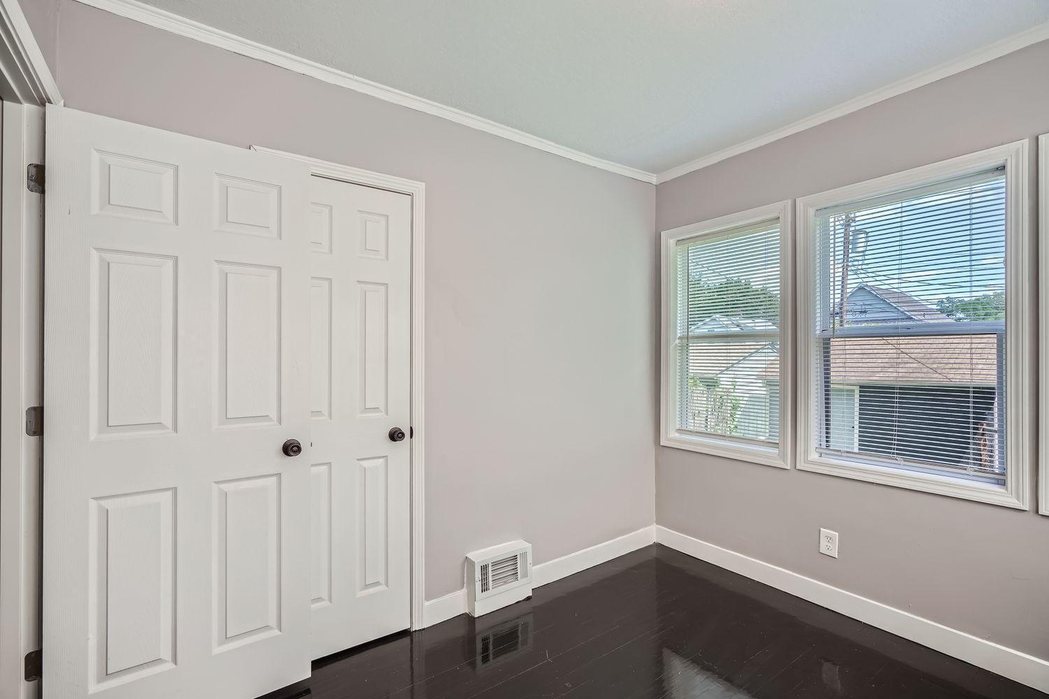 View of Residential at 2810 Penn Avenue, Minneapolis MN 55411, Minneapolis (17 of 18) - Mike Wilen | Minnesota Team Real Estate
