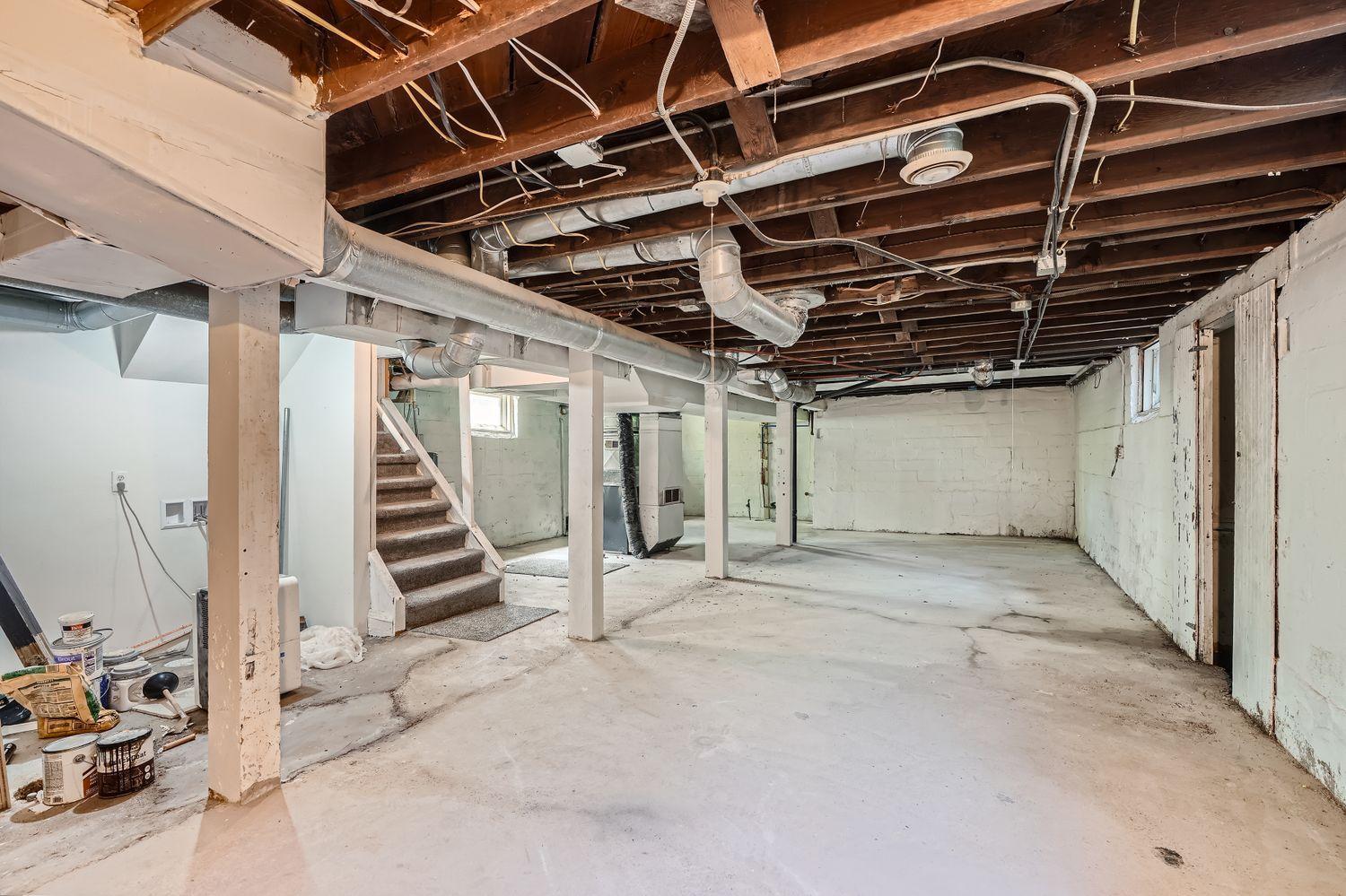 View of Residential at 2810 Penn Avenue, Minneapolis MN 55411, Minneapolis (16 of 18) - Mike Wilen | Minnesota Team Real Estate