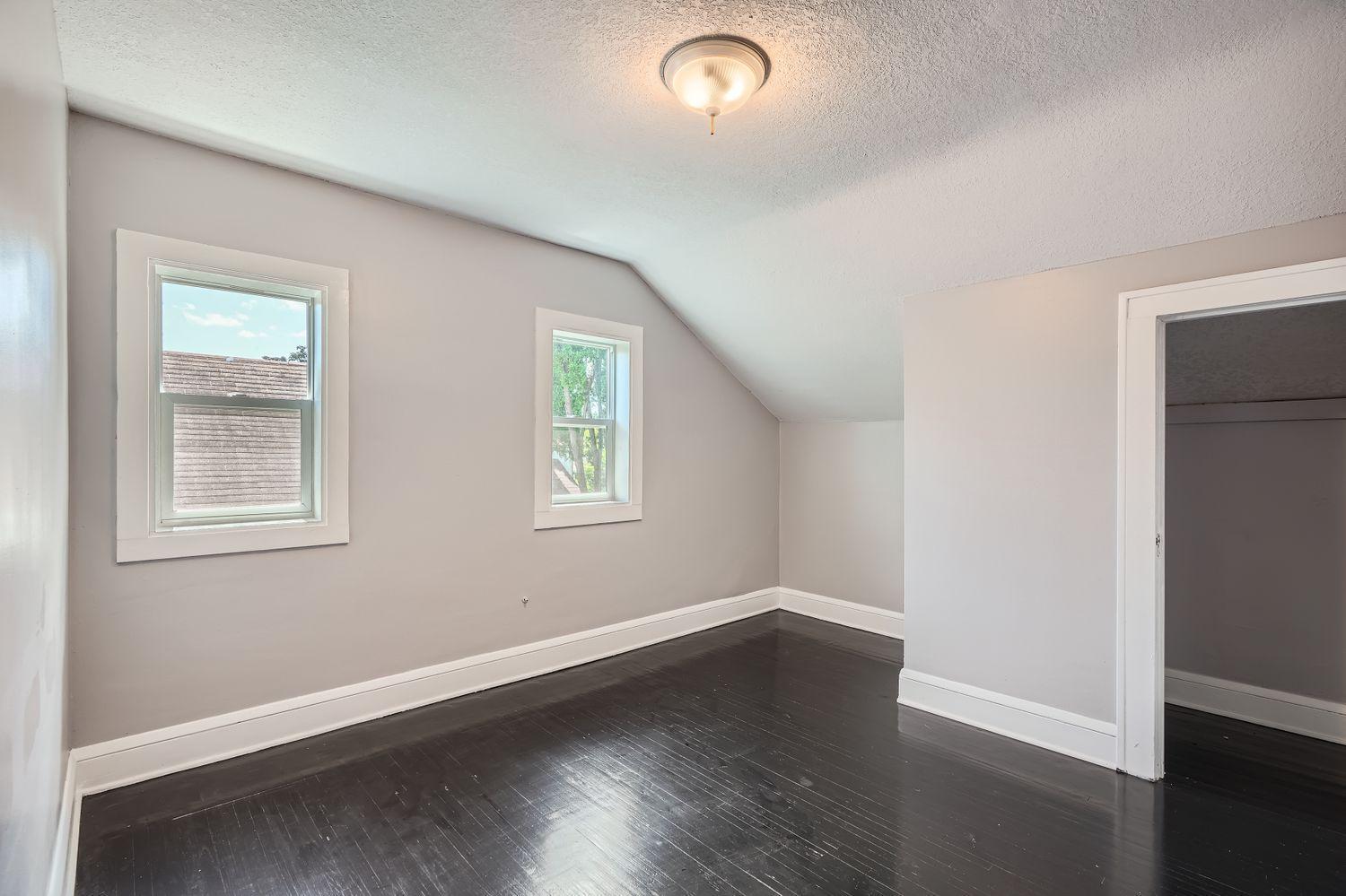View of Residential at 2810 Penn Avenue, Minneapolis MN 55411, Minneapolis (14 of 18) - Mike Wilen | Minnesota Team Real Estate