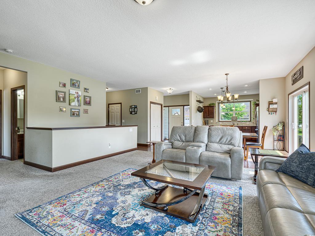 View of Residential at 6024 158th Street, Apple Valley MN 55124, Apple Valley (9 of 28) - Mike Wilen | Minnesota Team Real Estate