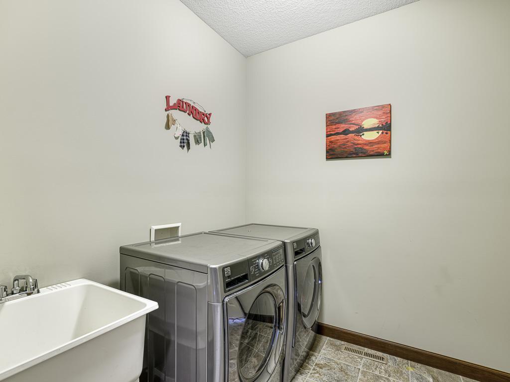 View of Residential at 6024 158th Street, Apple Valley MN 55124, Apple Valley (17 of 28) - Mike Wilen | Minnesota Team Real Estate