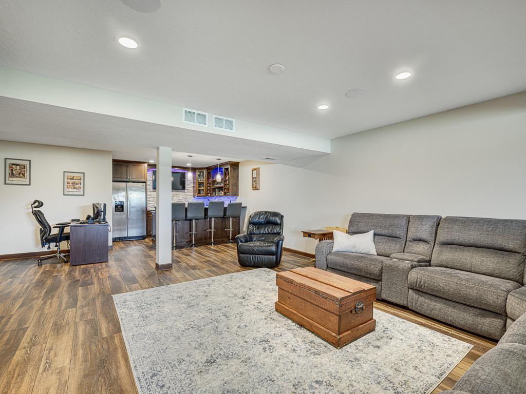 View of Residential at 6024 158th Street, Apple Valley MN 55124, Apple Valley (22 of 28) - Mike Wilen | Minnesota Team Real Estate