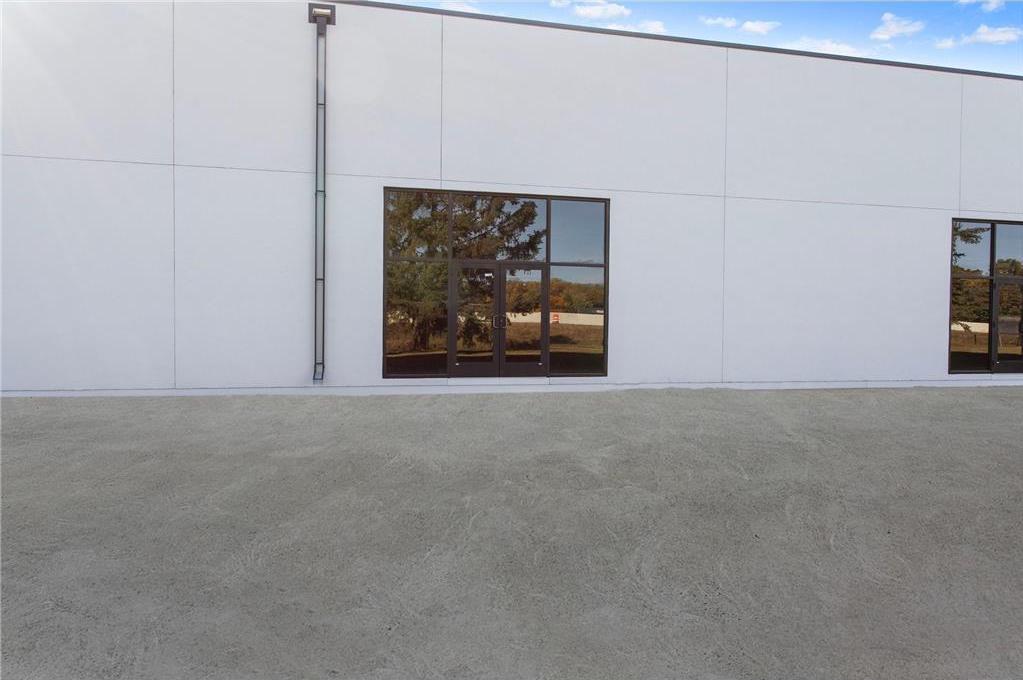 View of Commercial Sale at 630 Freeport Avenue, Elk River MN 55330, Elk River (12 of 13) - Mike Wilen | Minnesota Team Real Estate