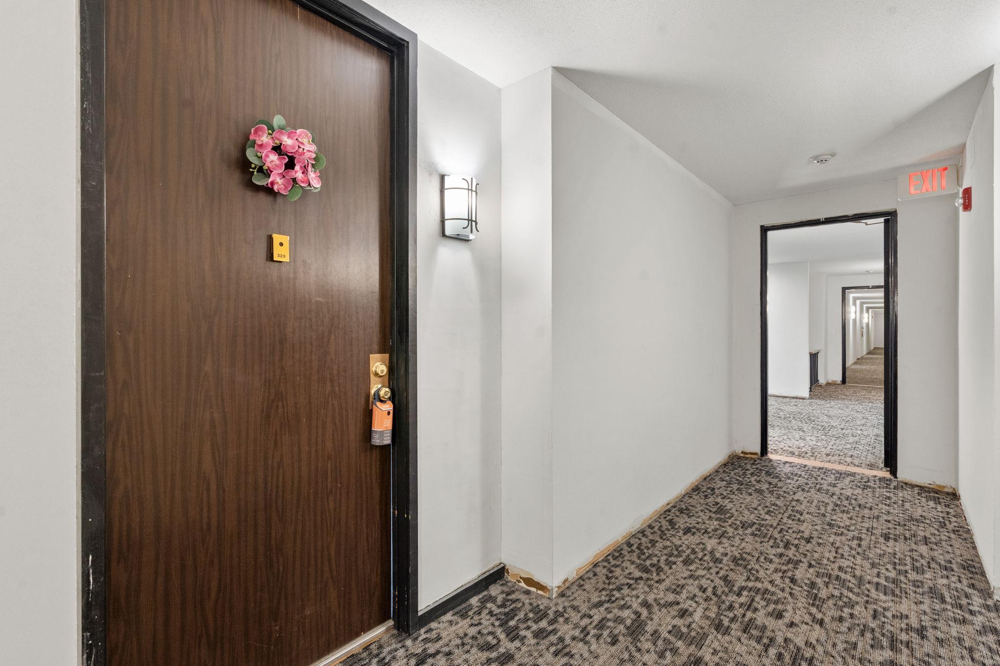 View of Residential at 2800 Hamline Avenue #329, Roseville MN 55113, Roseville (21 of 41) - Mike Wilen | Minnesota Team Real Estate