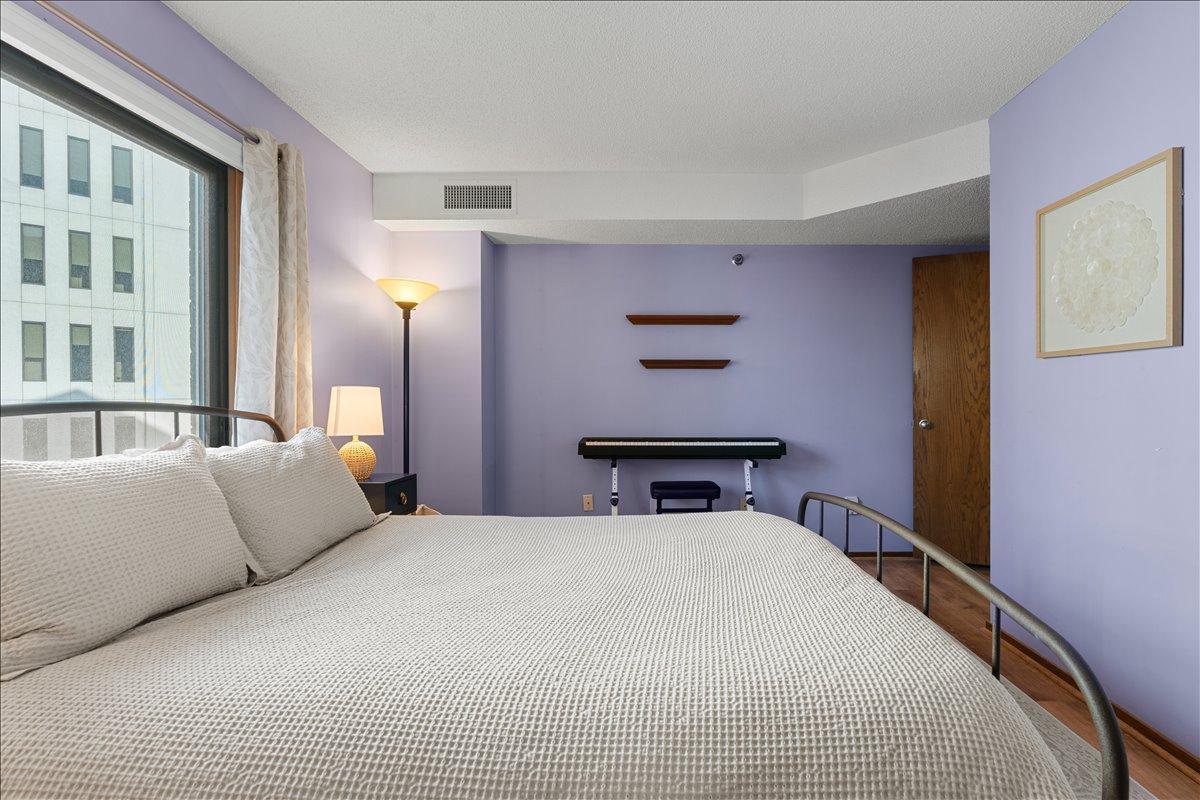View of Residential at 121 Washington Avenue #1615, Minneapolis MN 55401, Minneapolis (11 of 21) - Mike Wilen | Minnesota Team Real Estate