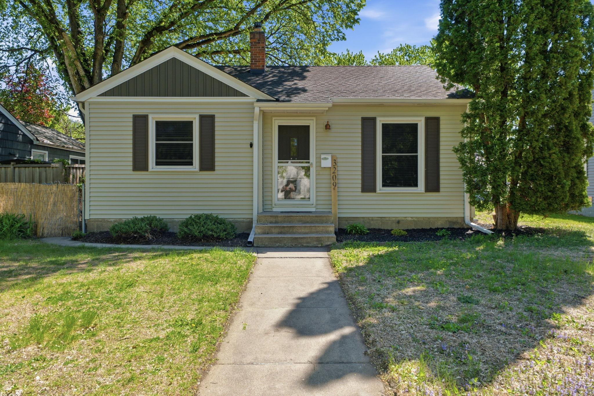 View of Residential at 3209 Hampshire Avenue, Saint Louis Park MN 55426, Saint Louis Park - Mike Wilen | Minnesota Team Real Estate