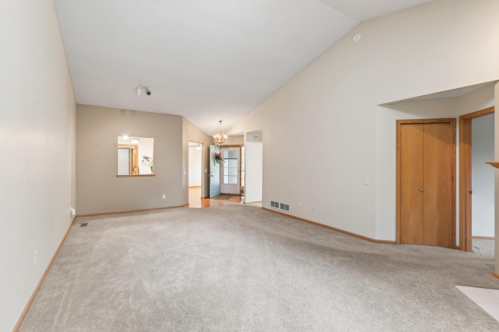 View of Residential at 9076 212th Street, Lakeville MN 55044, Lakeville (19 of 54) - Mike Wilen | Minnesota Team Real Estate