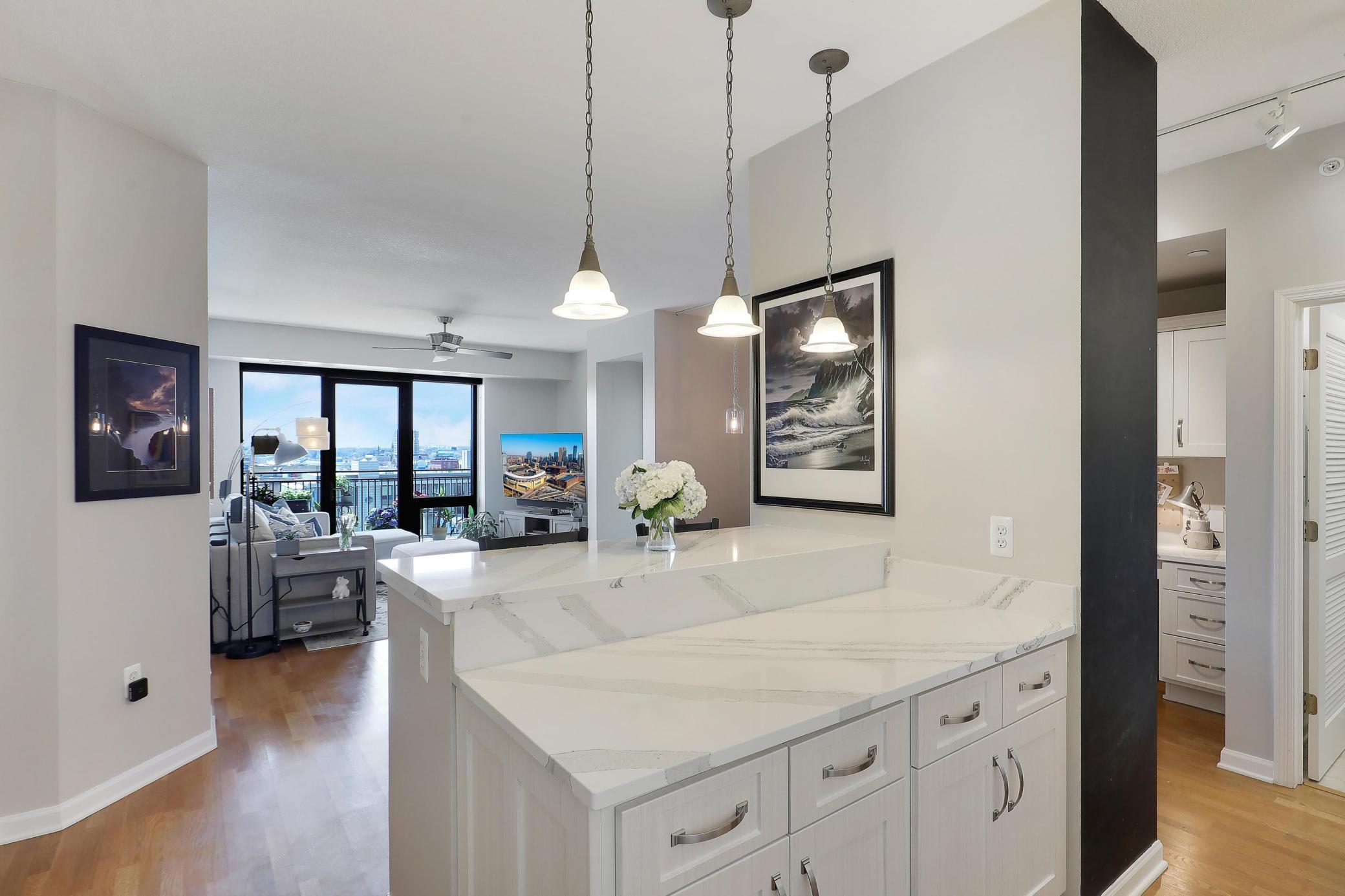 View of Residential at 500 Grant Street #707, Minneapolis MN 55404, Minneapolis (18 of 43) - Mike Wilen | Minnesota Team Real Estate