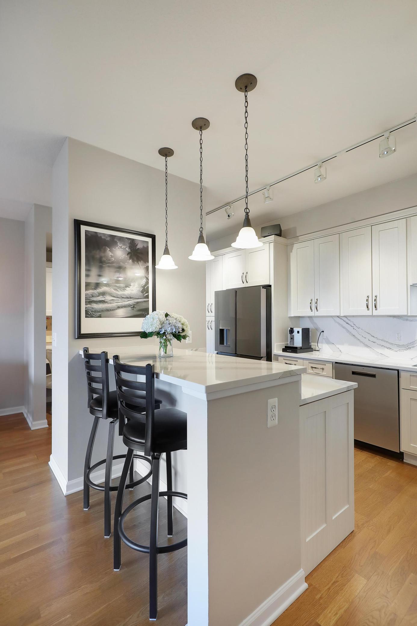 View of Residential at 500 Grant Street #707, Minneapolis MN 55404, Minneapolis (15 of 43) - Mike Wilen | Minnesota Team Real Estate