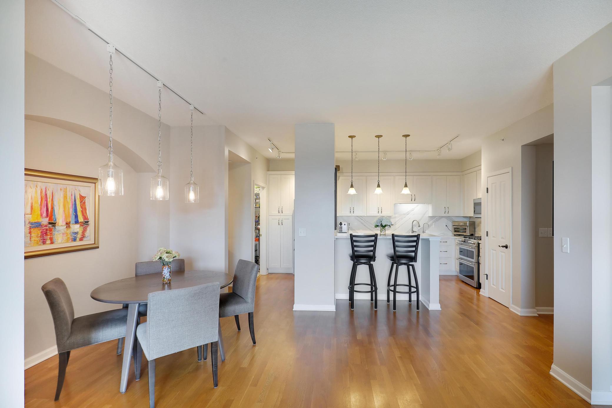 View of Residential at 500 Grant Street #707, Minneapolis MN 55404, Minneapolis (14 of 43) - Mike Wilen | Minnesota Team Real Estate