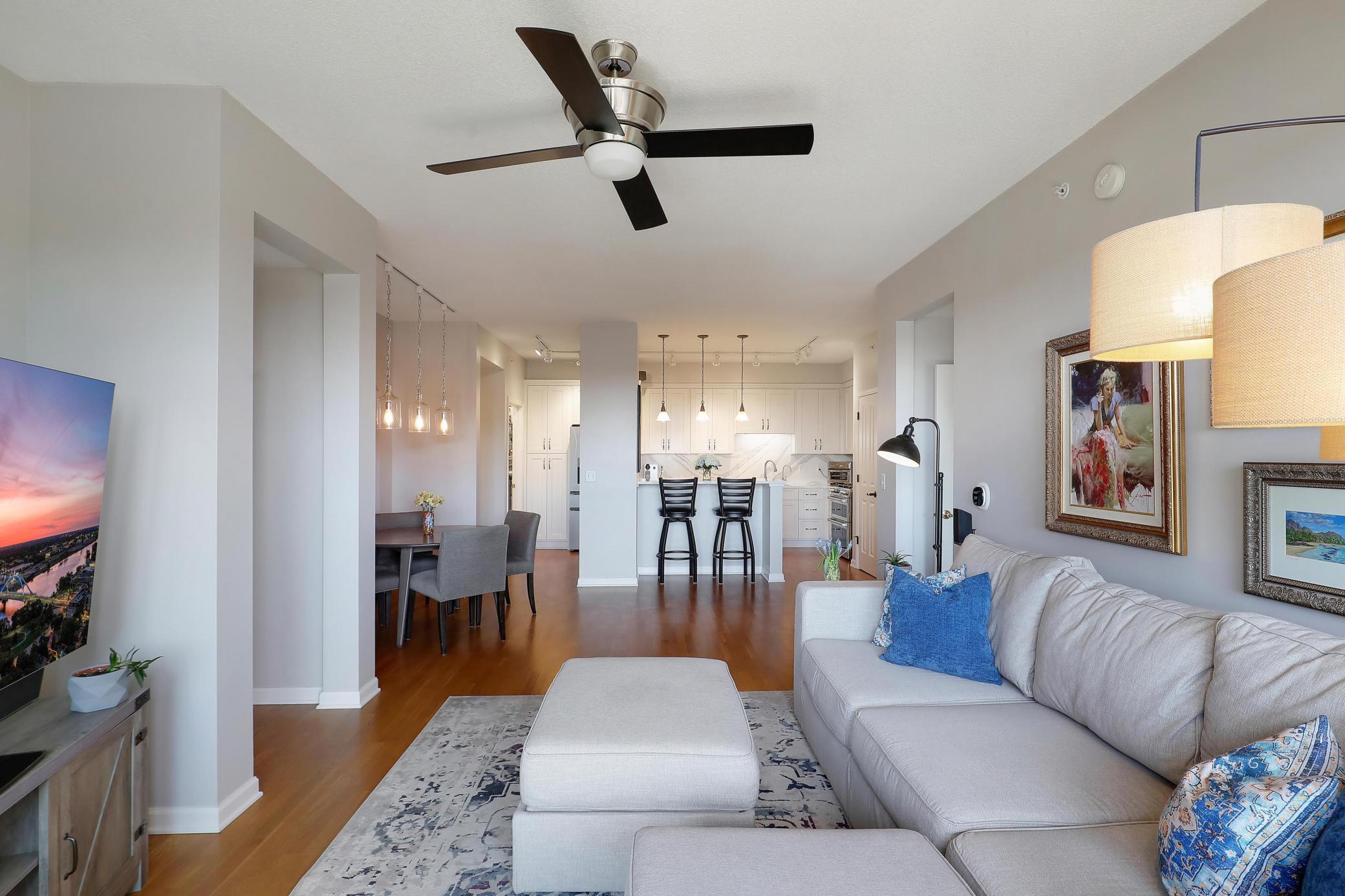 View of Residential at 500 Grant Street #707, Minneapolis MN 55404, Minneapolis (11 of 43) - Mike Wilen | Minnesota Team Real Estate
