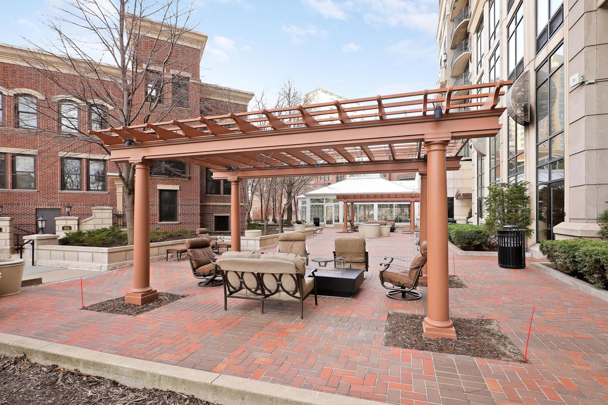 View of Residential at 500 Grant Street #707, Minneapolis MN 55404, Minneapolis (28 of 43) - Mike Wilen | Minnesota Team Real Estate