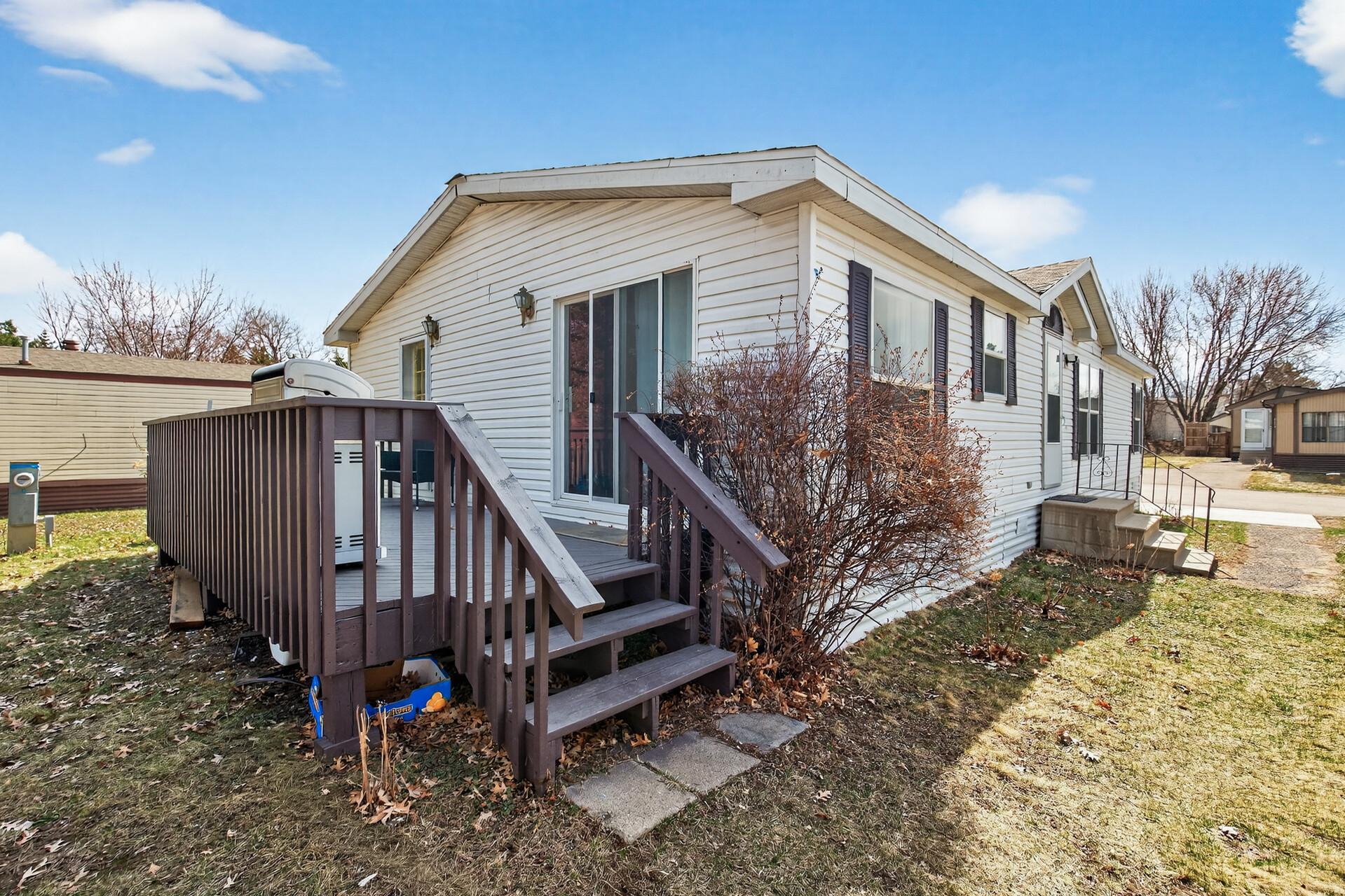 View of Residential at 2695 Alissa Lane, Maplewood MN 55119, Maplewood (22 of 26) - Mike Wilen | Minnesota Team Real Estate