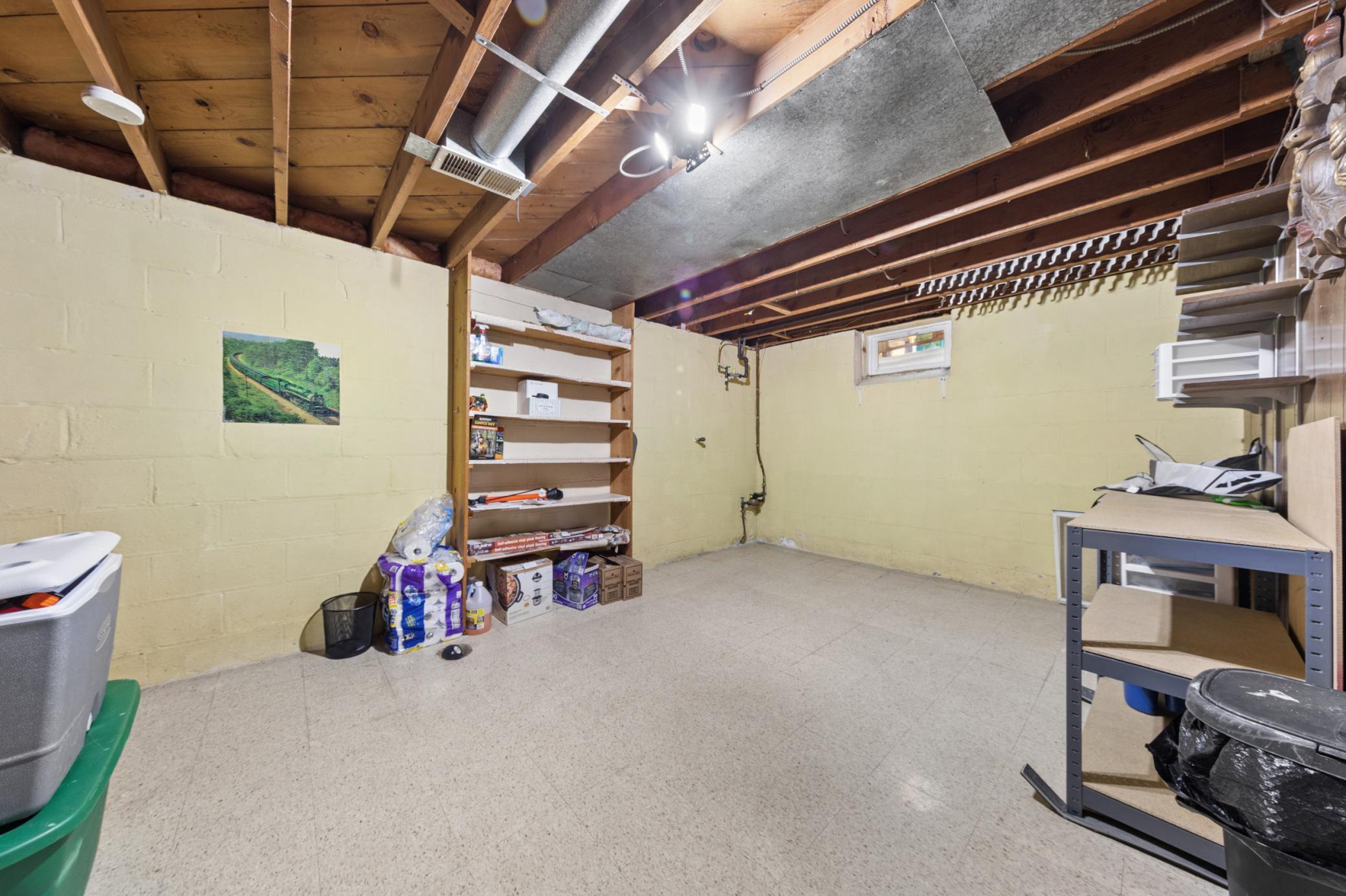 View of Residential at 402 Jefferson Avenue, Edina MN 55343, Edina (15 of 21) - Mike Wilen | Minnesota Team Real Estate