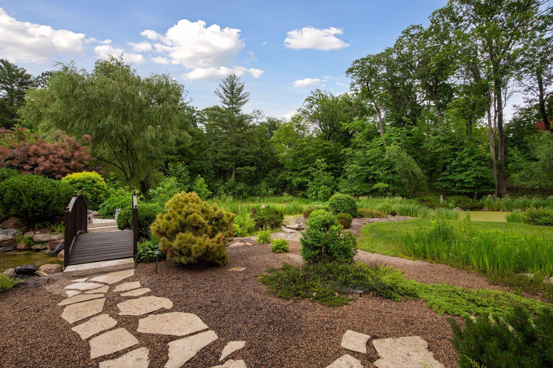 View of Residential at 1989 Dwight Lane, Minnetonka MN 55305, Minnetonka (49 of 65) - Mike Wilen | Minnesota Team Real Estate