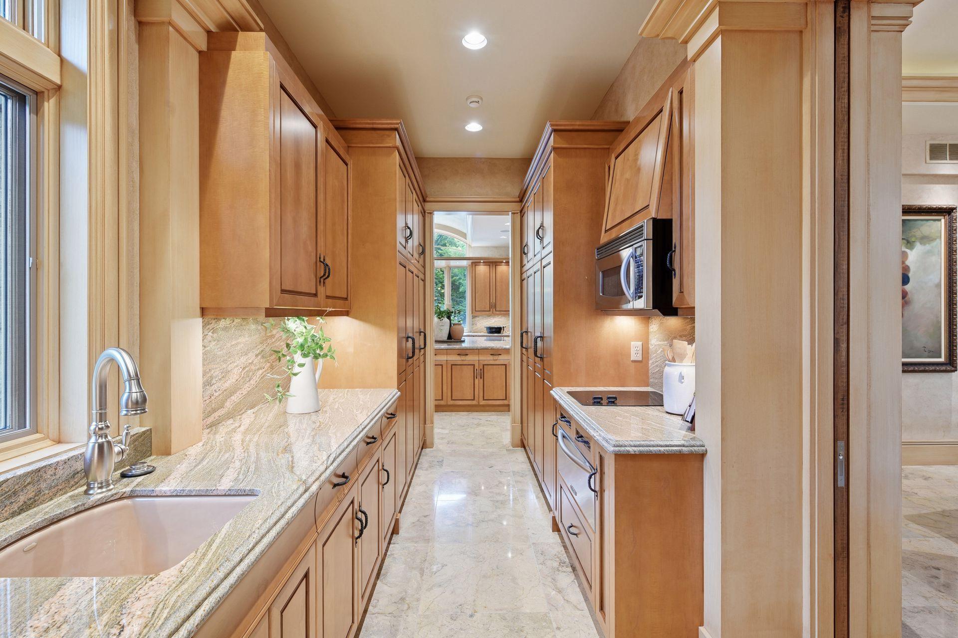 View of Residential at 1989 Dwight Lane, Minnetonka MN 55305, Minnetonka (12 of 65) - Mike Wilen | Minnesota Team Real Estate
