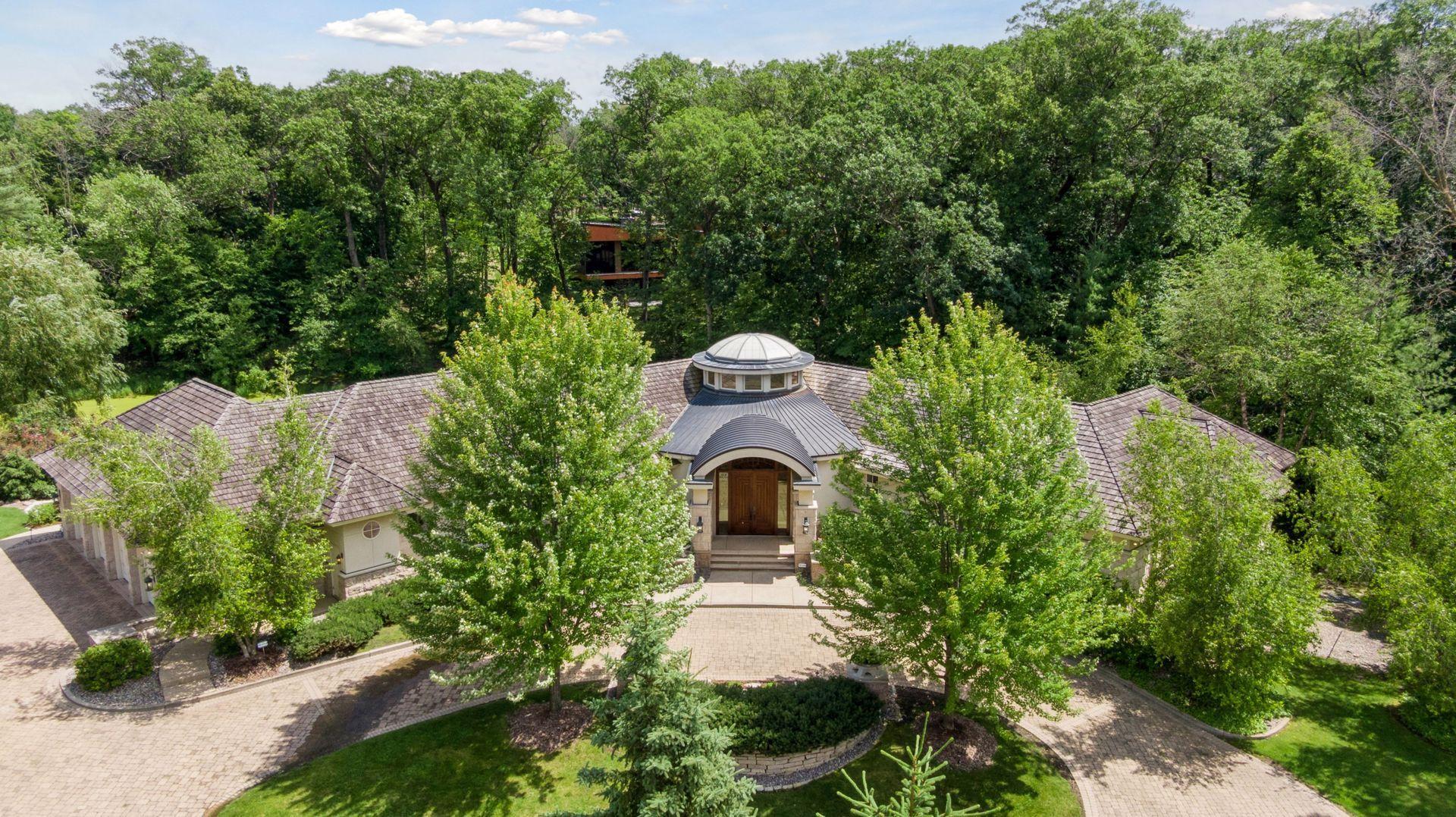View of Residential at 1989 Dwight Lane, Minnetonka MN 55305, Minnetonka (3 of 65) - Mike Wilen | Minnesota Team Real Estate