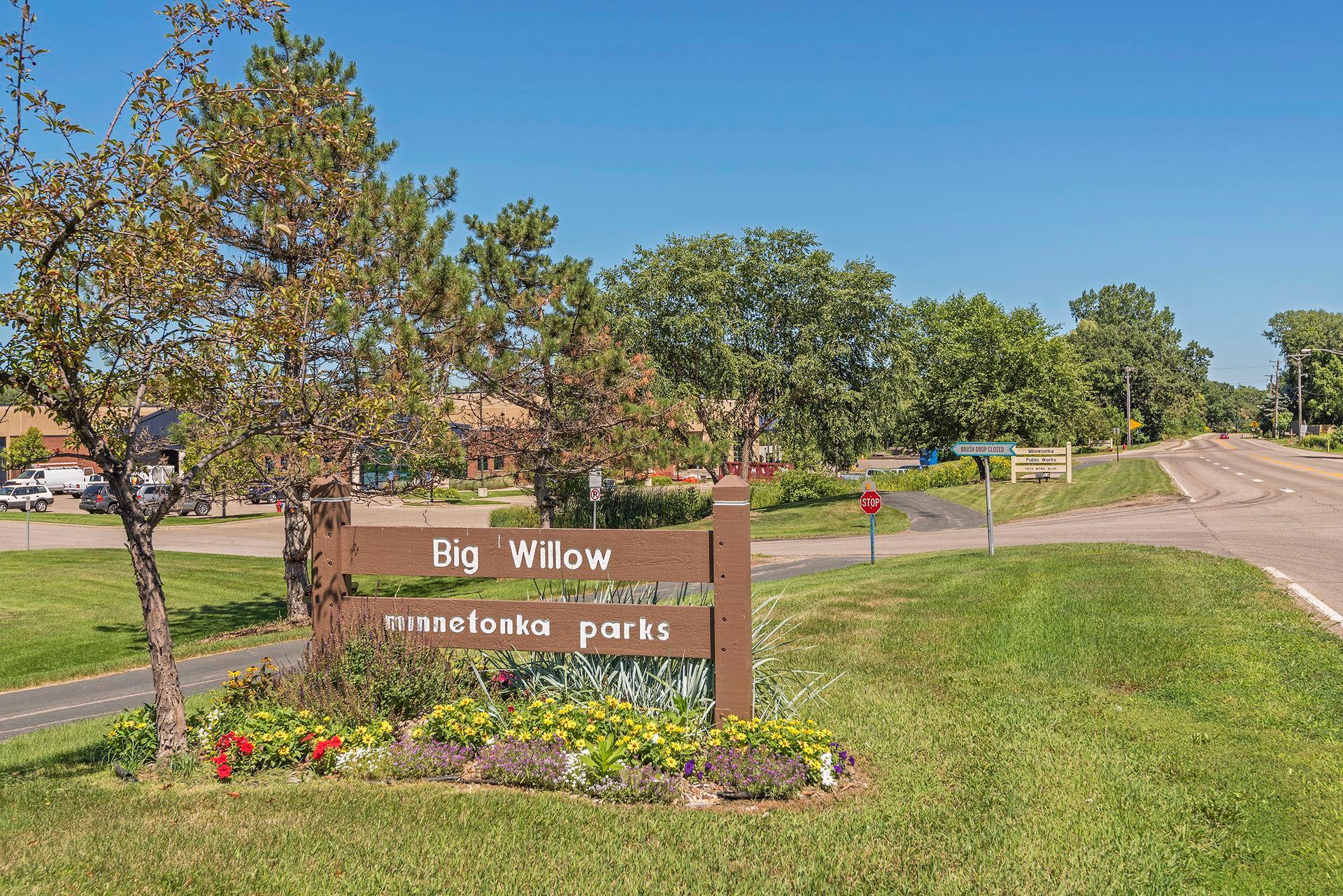 View of Residential at 1989 Dwight Lane, Minnetonka MN 55305, Minnetonka (64 of 65) - Mike Wilen | Minnesota Team Real Estate