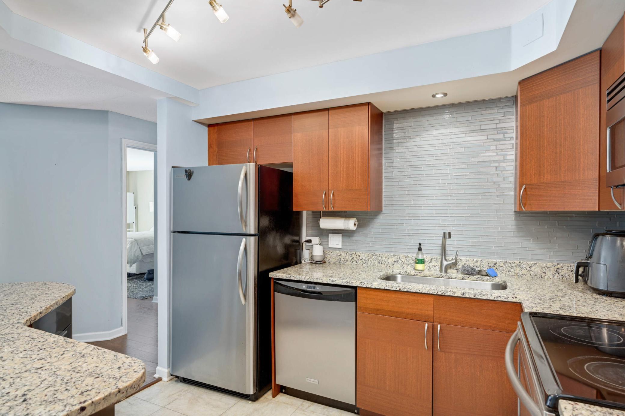 View of Residential at 2885 Knox Avenue #203, Minneapolis MN 55408, Minneapolis (6 of 36) - Mike Wilen | Minnesota Team Real Estate