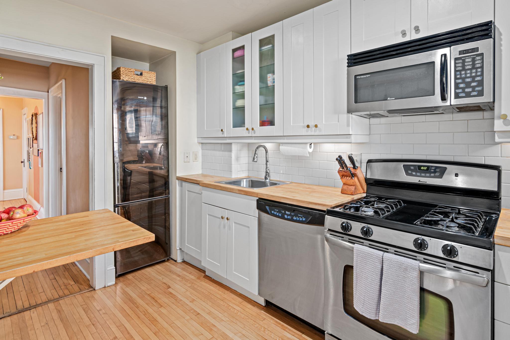 View of Residential at 3112 Bryant Avenue #3, Minneapolis MN 55408, Minneapolis (6 of 19) - Mike Wilen | Minnesota Team Real Estate
