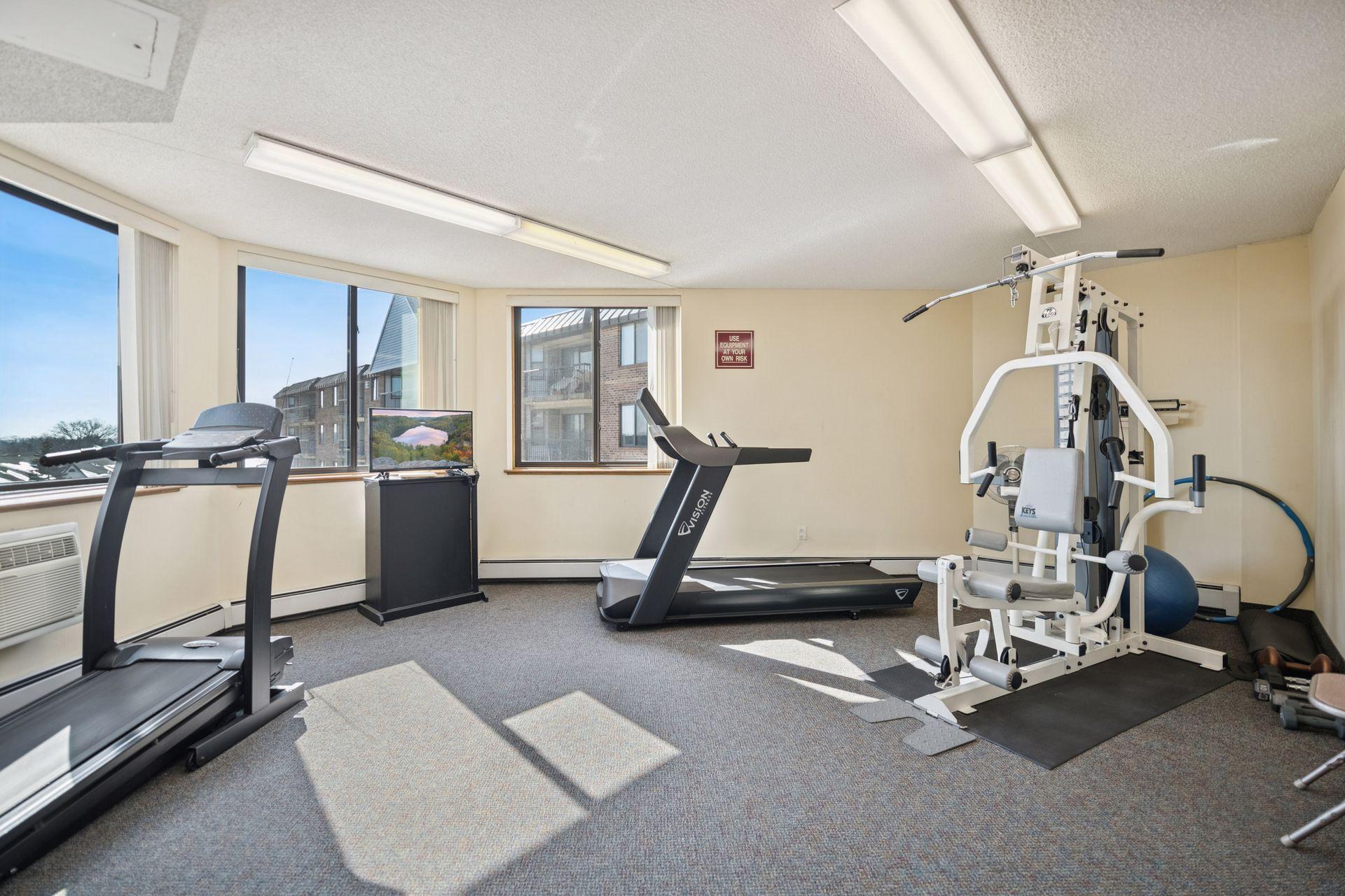 View of Residential at 2601 Kenzie Terrace #330, Saint Anthony MN 55418, Saint Anthony (34 of 40) - Mike Wilen | Minnesota Team Real Estate