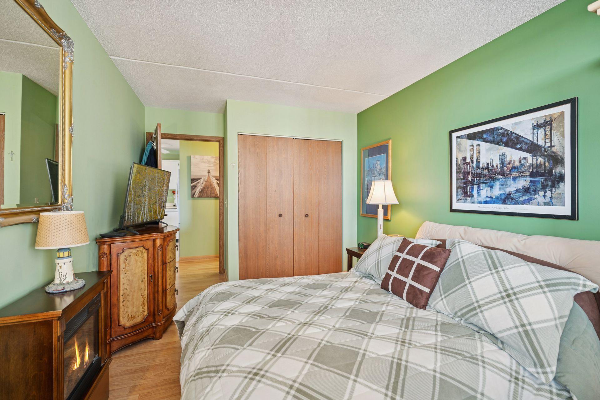 View of Residential at 2601 Kenzie Terrace #330, Saint Anthony MN 55418, Saint Anthony (19 of 40) - Mike Wilen | Minnesota Team Real Estate