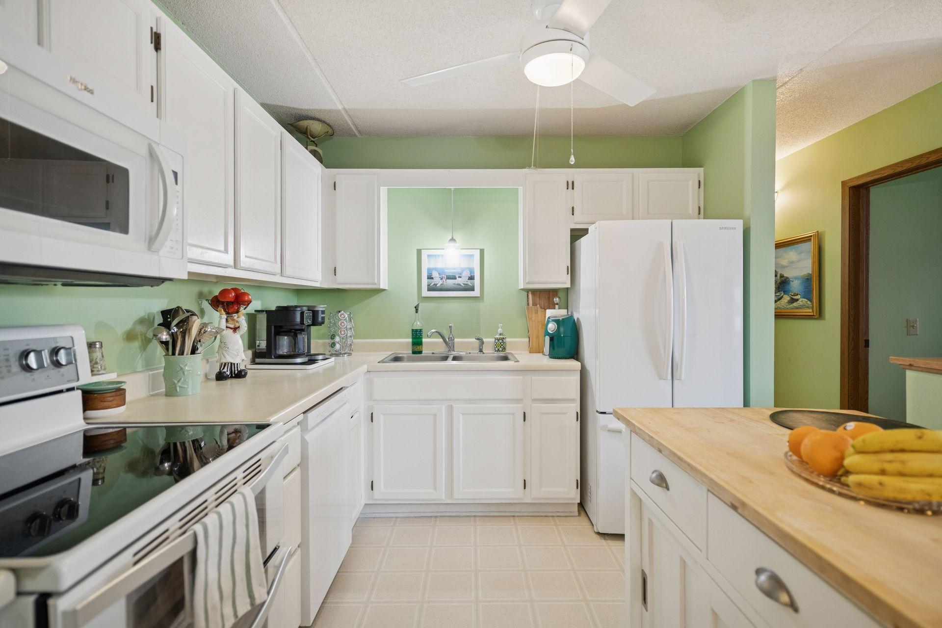 View of Residential at 2601 Kenzie Terrace #330, Saint Anthony MN 55418, Saint Anthony (12 of 40) - Mike Wilen | Minnesota Team Real Estate