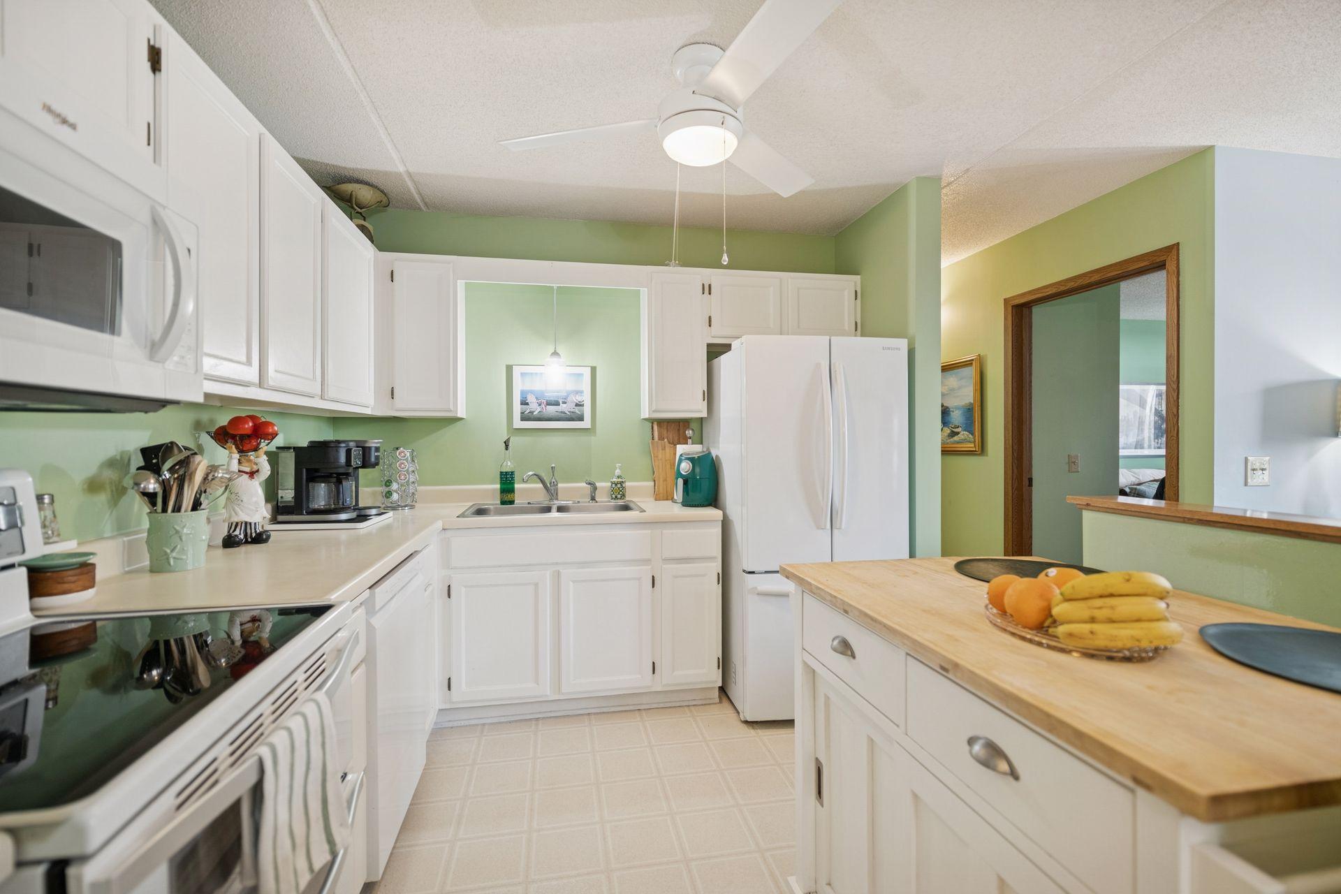 View of Residential at 2601 Kenzie Terrace #330, Saint Anthony MN 55418, Saint Anthony (11 of 40) - Mike Wilen | Minnesota Team Real Estate