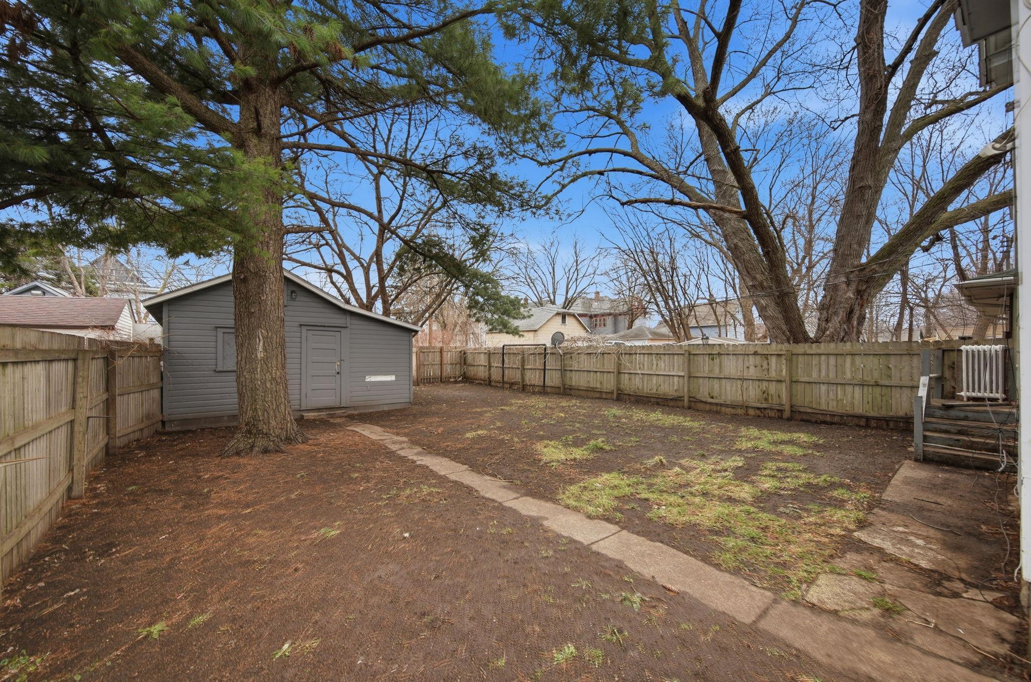 View of Residential Income at 658 Edmund Avenue, Saint Paul MN 55104, Saint Paul (22 of 24) - Mike Wilen | Minnesota Team Real Estate