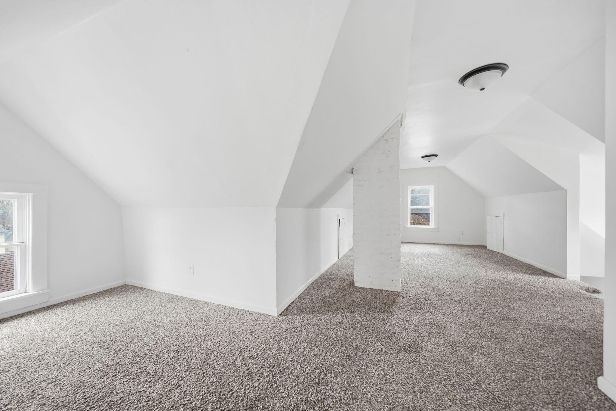 View of Residential Income at 658 Edmund Avenue, Saint Paul MN 55104, Saint Paul (18 of 24) - Mike Wilen | Minnesota Team Real Estate