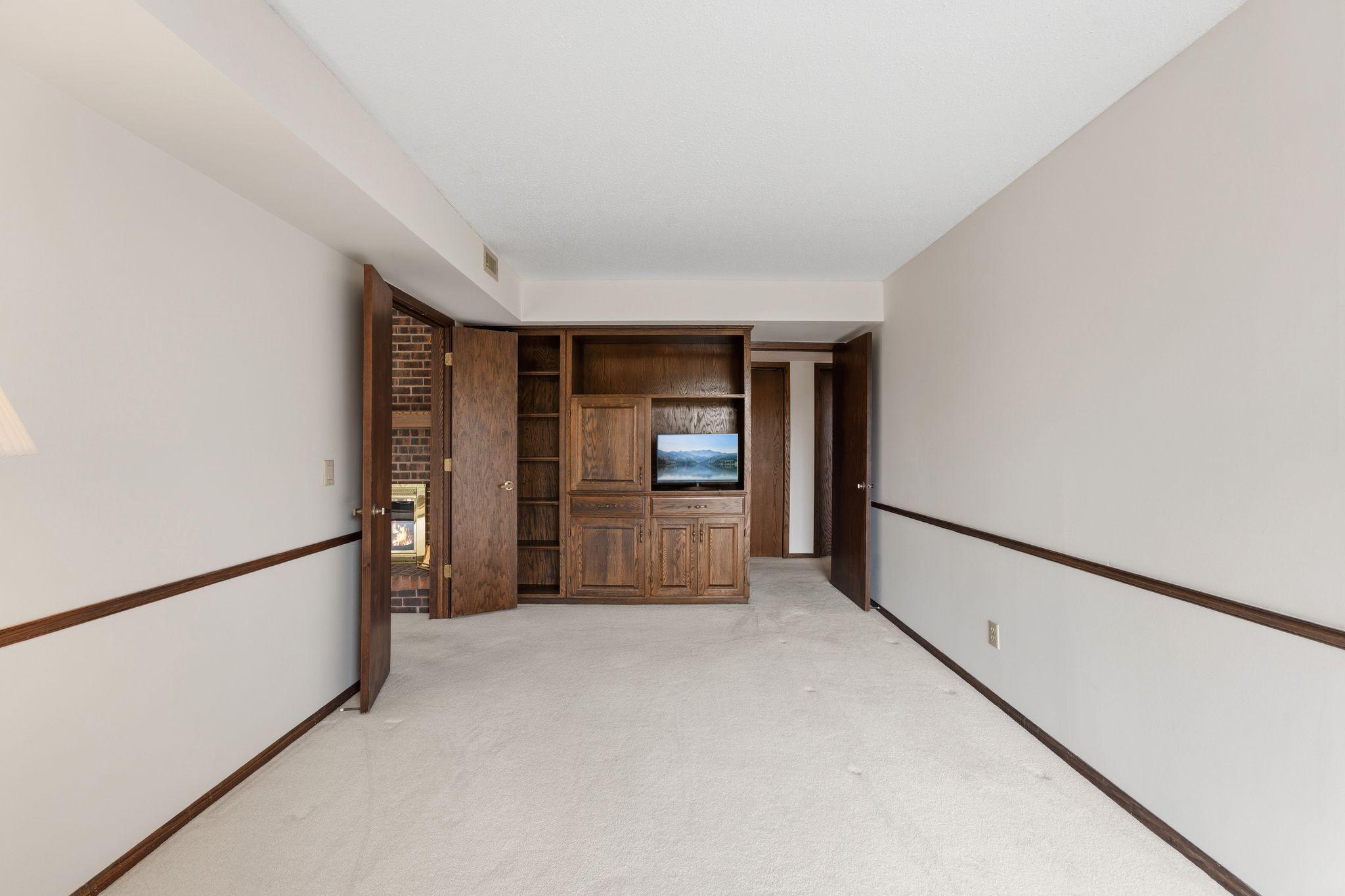 View of Residential at 9500 Collegeview Road #206, Bloomington MN 55437, Bloomington (35 of 51) - Mike Wilen | Minnesota Team Real Estate