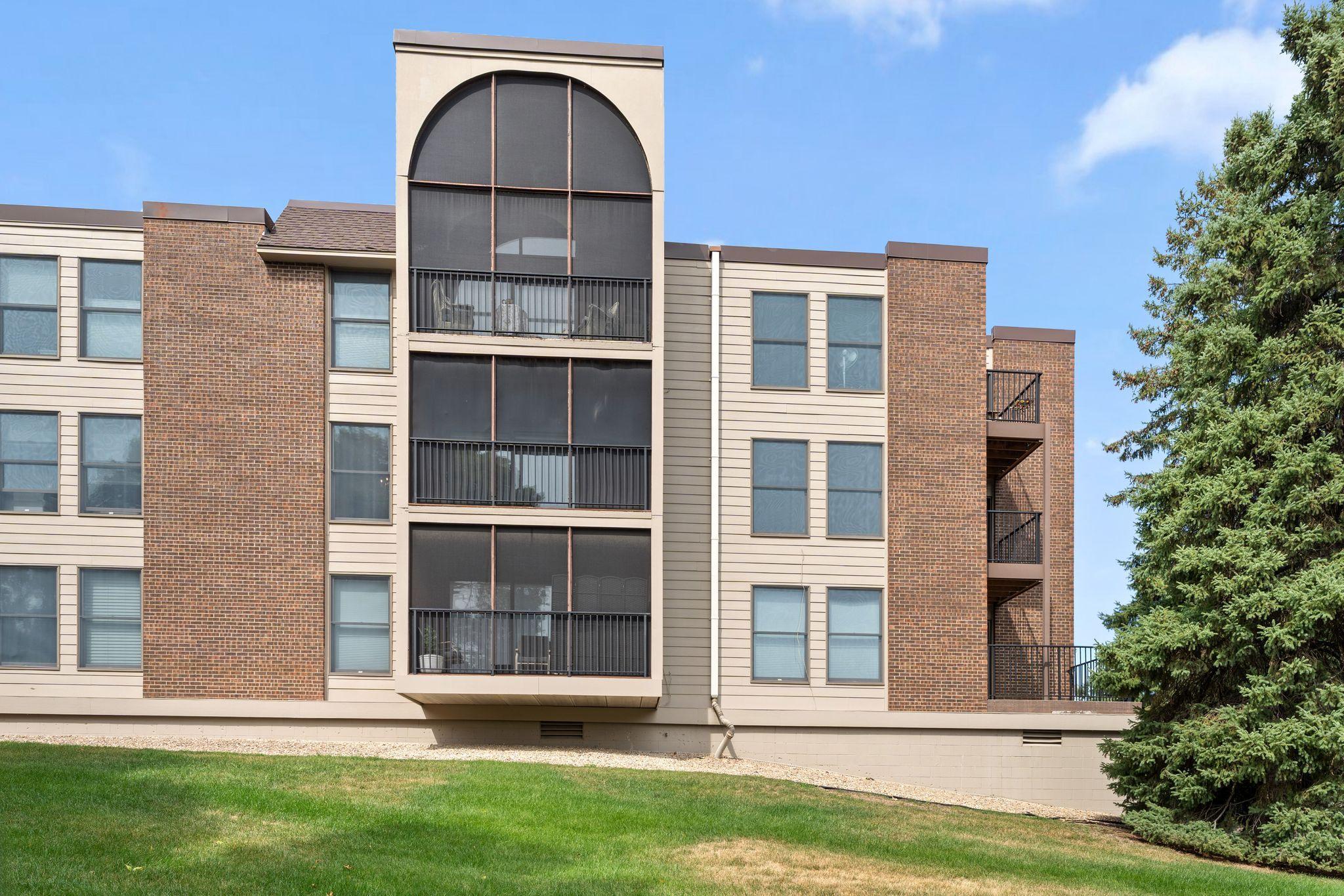 View of Residential at 9500 Collegeview Road #206, Bloomington MN 55437, Bloomington (2 of 51) - Mike Wilen | Minnesota Team Real Estate