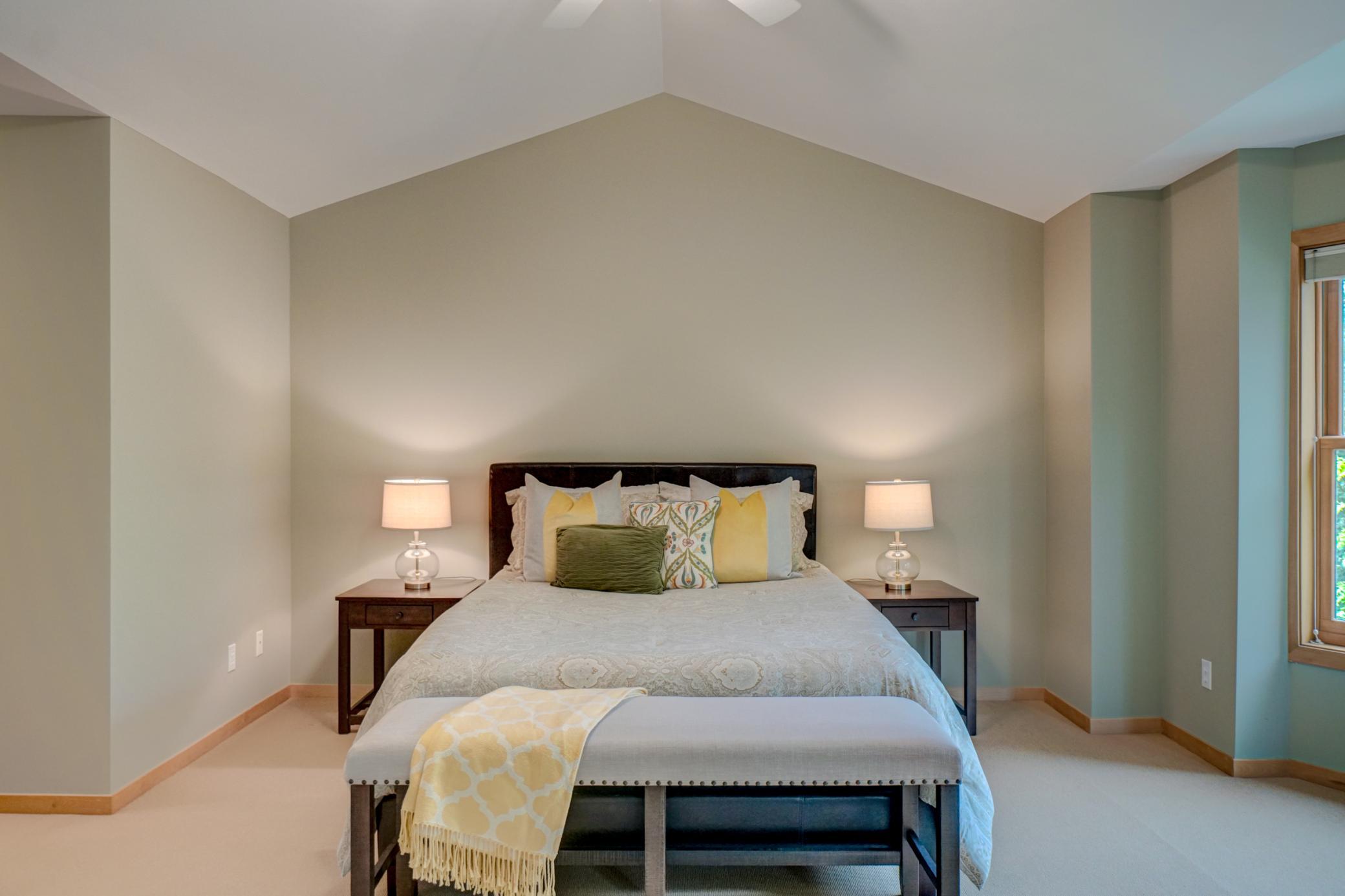 View of Residential at 552 Summit Avenue, Saint Paul MN 55102, Saint Paul (22 of 32) - Mike Wilen | Minnesota Team Real Estate