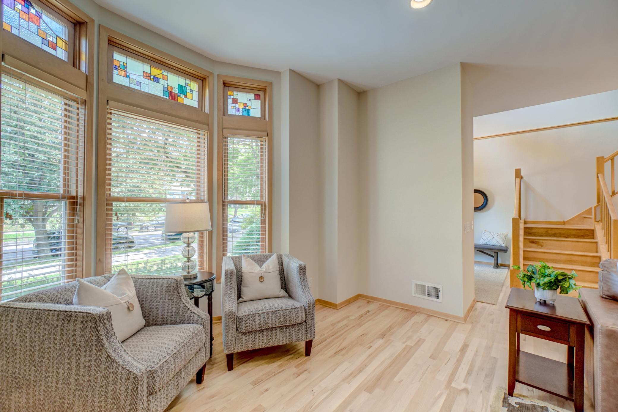 View of Residential at 552 Summit Avenue, Saint Paul MN 55102, Saint Paul (8 of 32) - Mike Wilen | Minnesota Team Real Estate